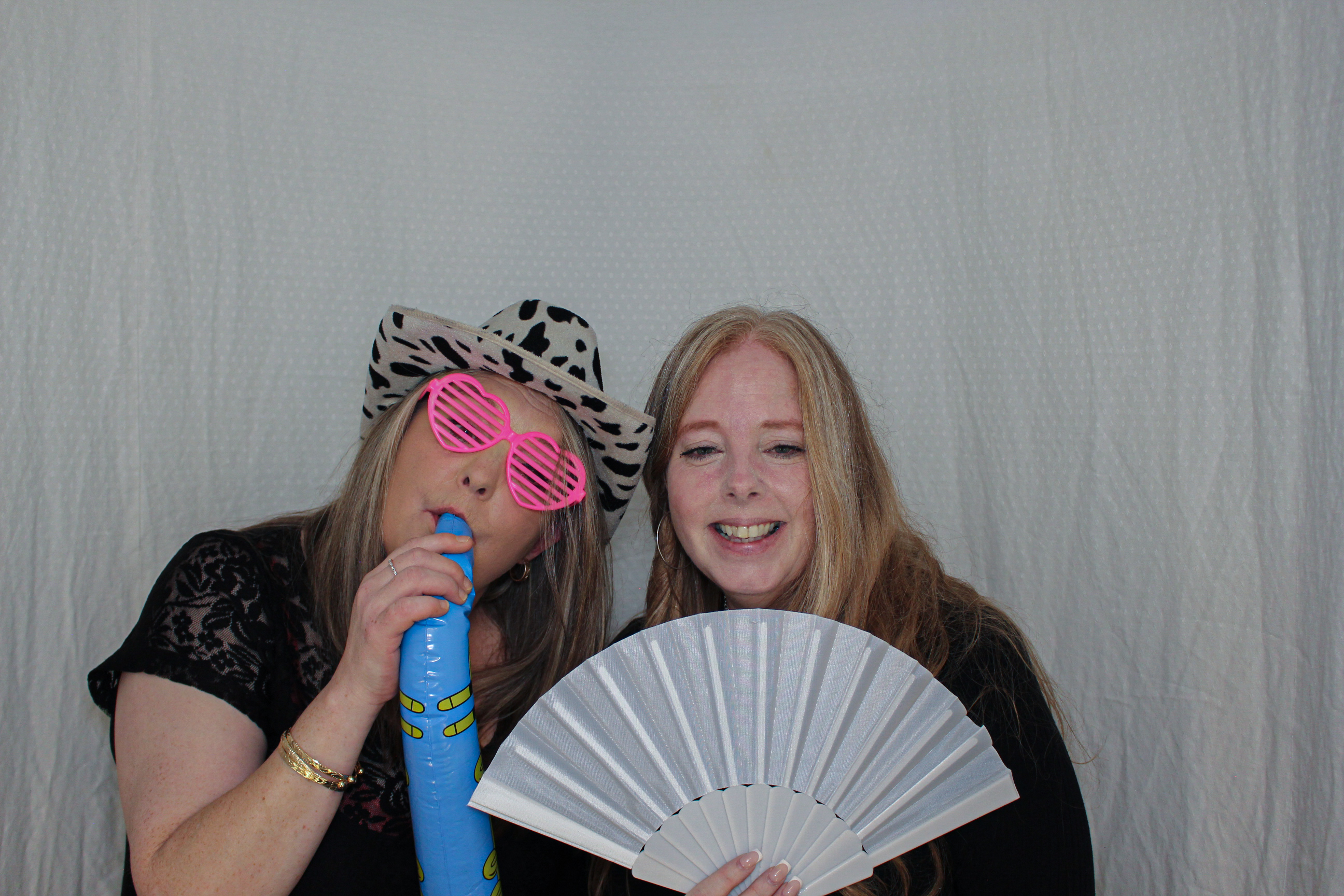 Toni & Jessica's Birthday Party | View more photos from the event at gallery.capturecube.co.uk/u/Capture-Cube/Toni-Jessicas-Birthday-Party