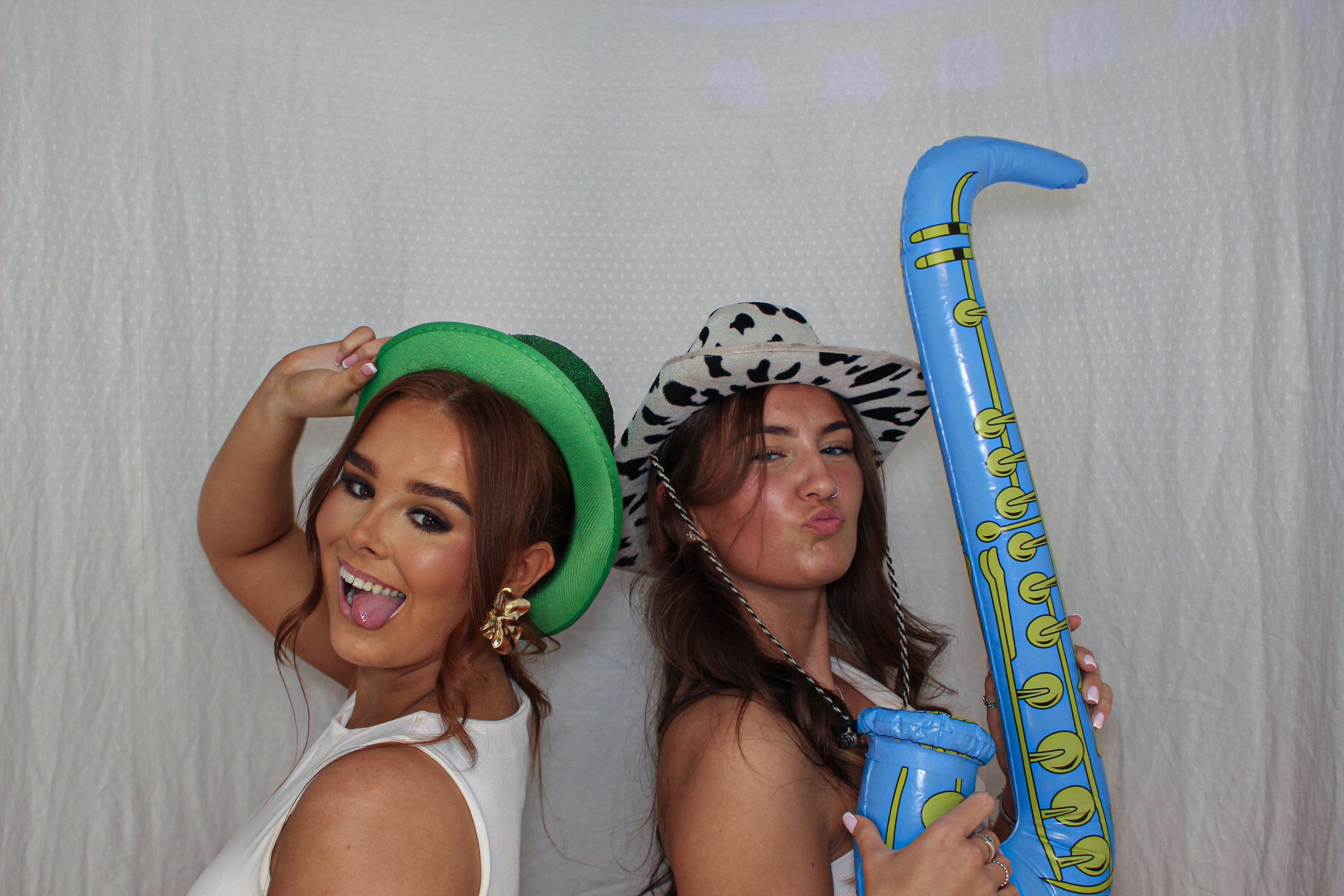 Toni & Jessica's Birthday Party | View more photos from the event at gallery.capturecube.co.uk/u/Capture-Cube/Toni-Jessicas-Birthday-Party