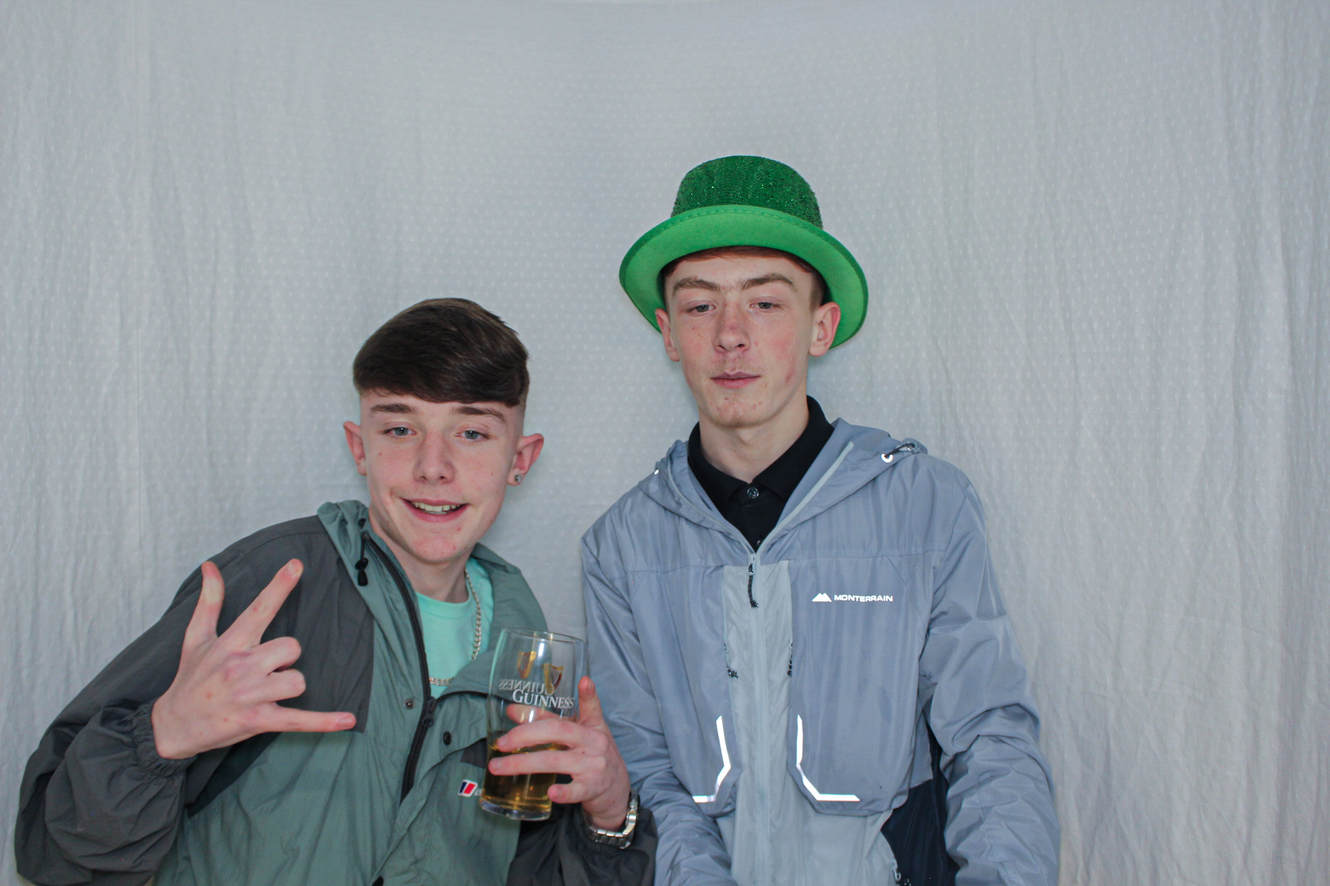 Toni & Jessica's Birthday Party | View more photos from the event at gallery.capturecube.co.uk/u/Capture-Cube/Toni-Jessicas-Birthday-Party