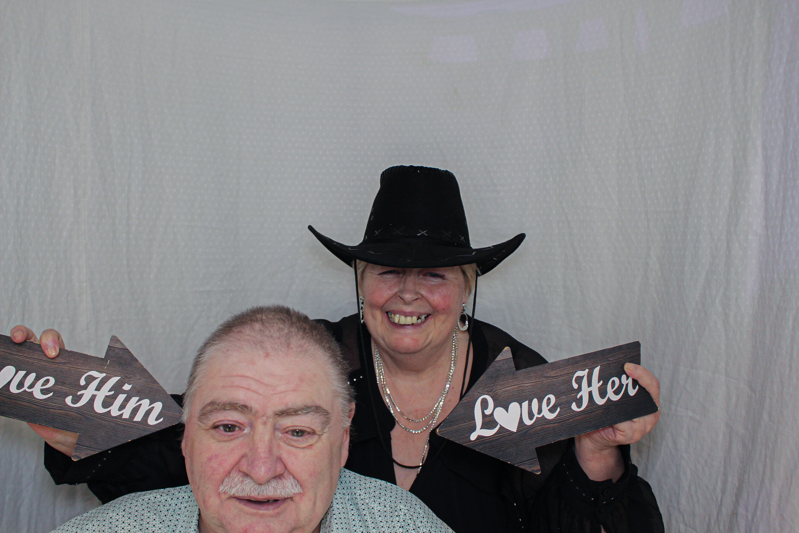 Toni & Jessica's Birthday Party | View more photos from the event at gallery.capturecube.co.uk/u/Capture-Cube/Toni-Jessicas-Birthday-Party