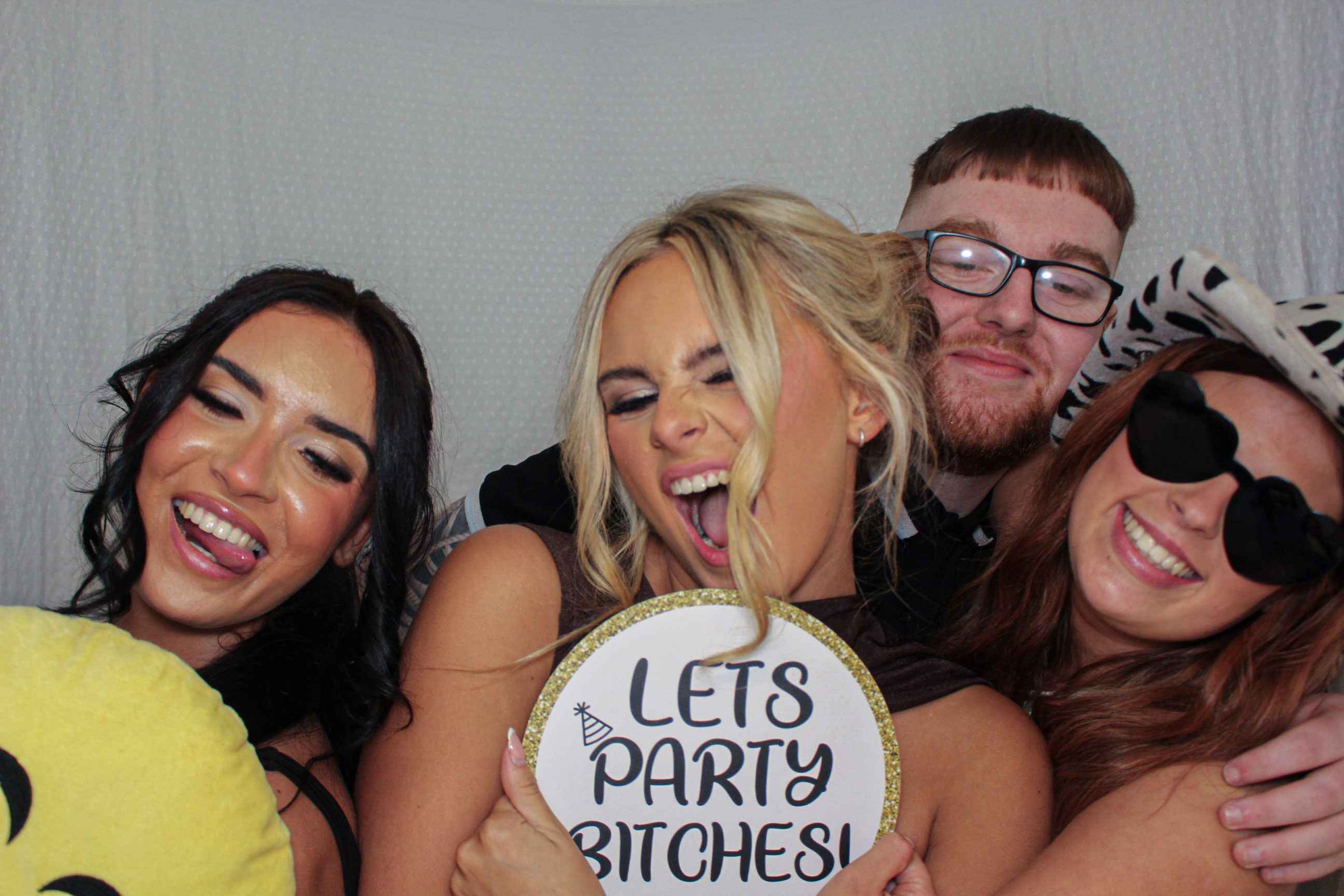 Toni & Jessica's Birthday Party | View more photos from the event at gallery.capturecube.co.uk/u/Capture-Cube/Toni-Jessicas-Birthday-Party