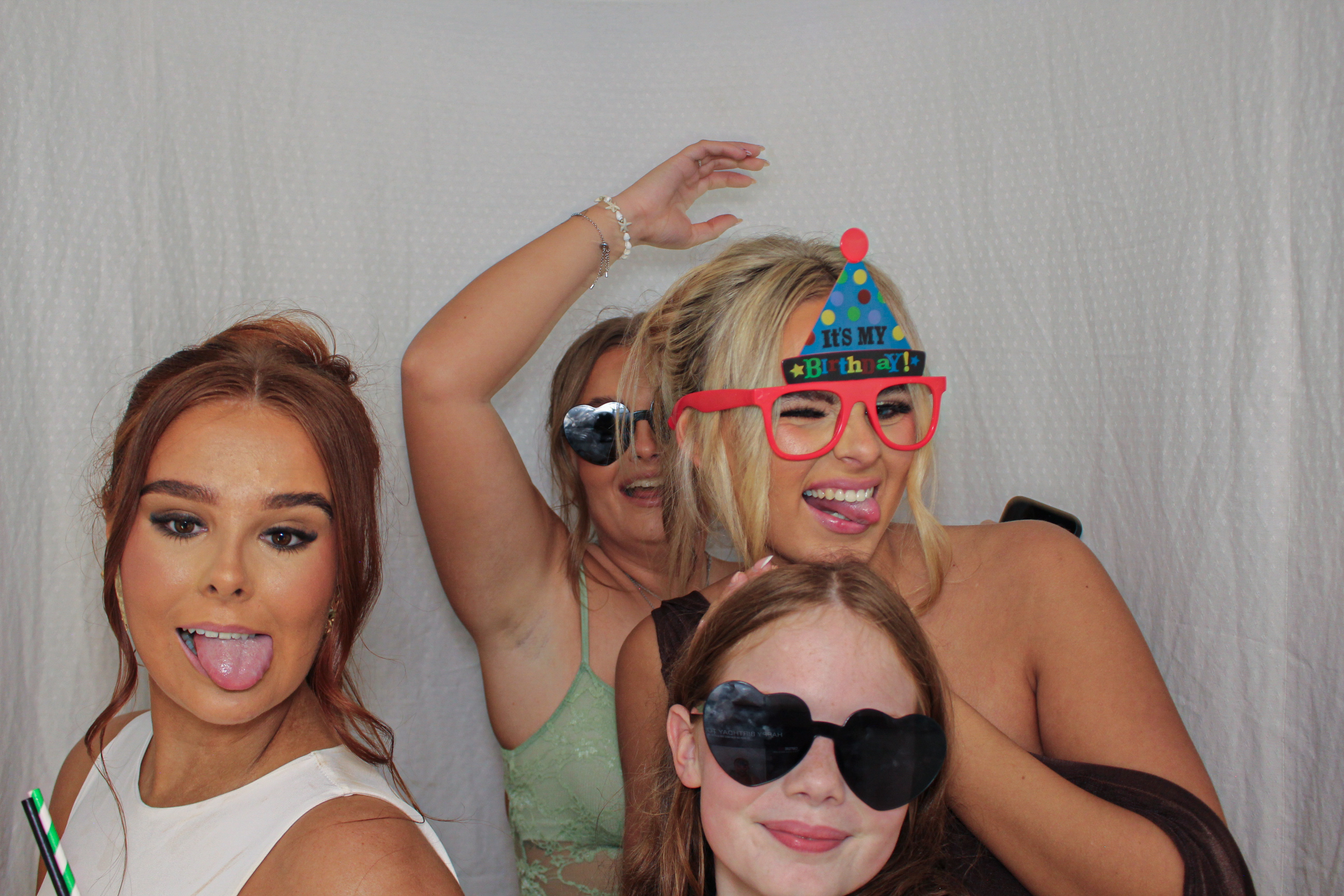 Toni & Jessica's Birthday Party | View more photos from the event at gallery.capturecube.co.uk/u/Capture-Cube/Toni-Jessicas-Birthday-Party