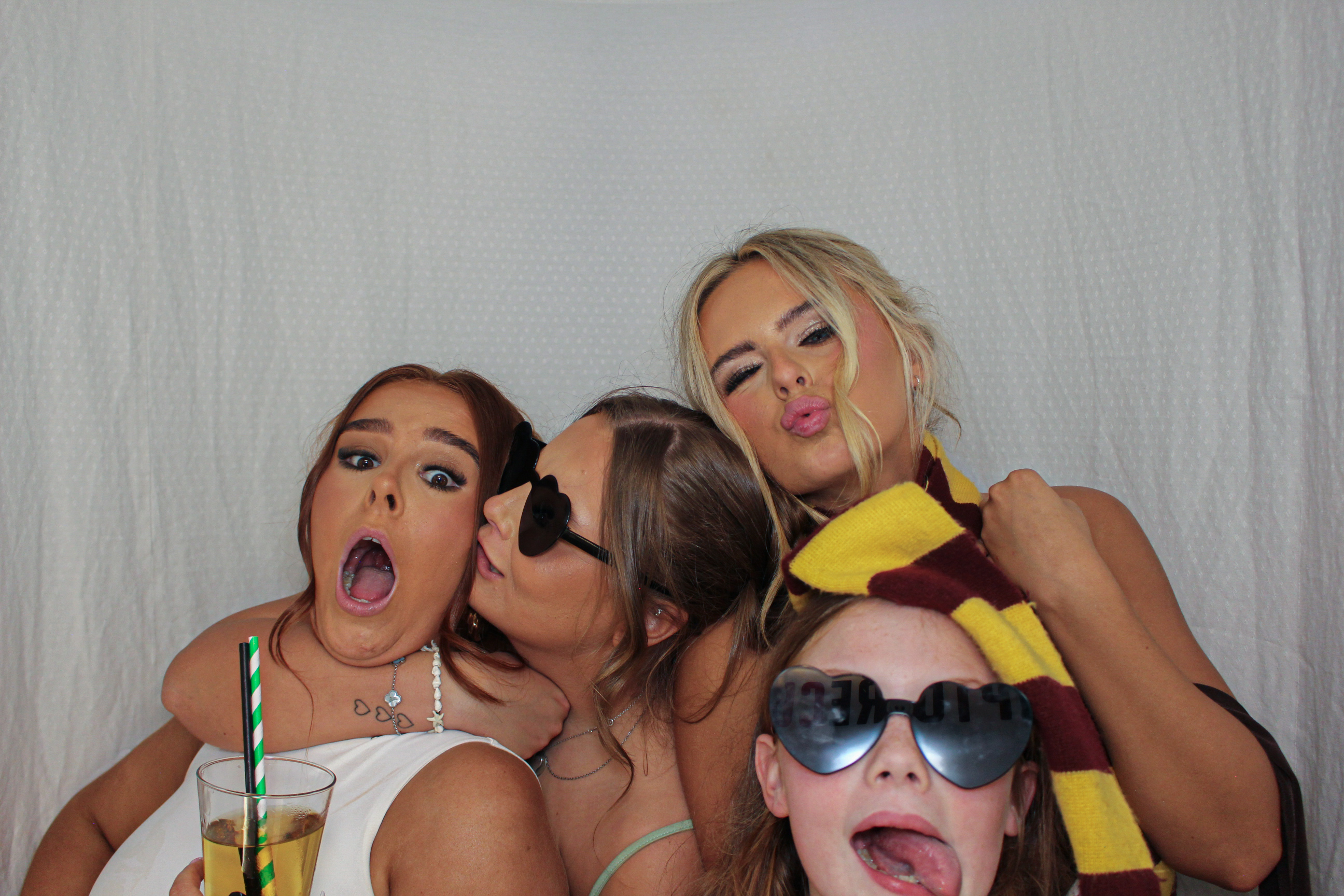 Toni & Jessica's Birthday Party | View more photos from the event at gallery.capturecube.co.uk/u/Capture-Cube/Toni-Jessicas-Birthday-Party