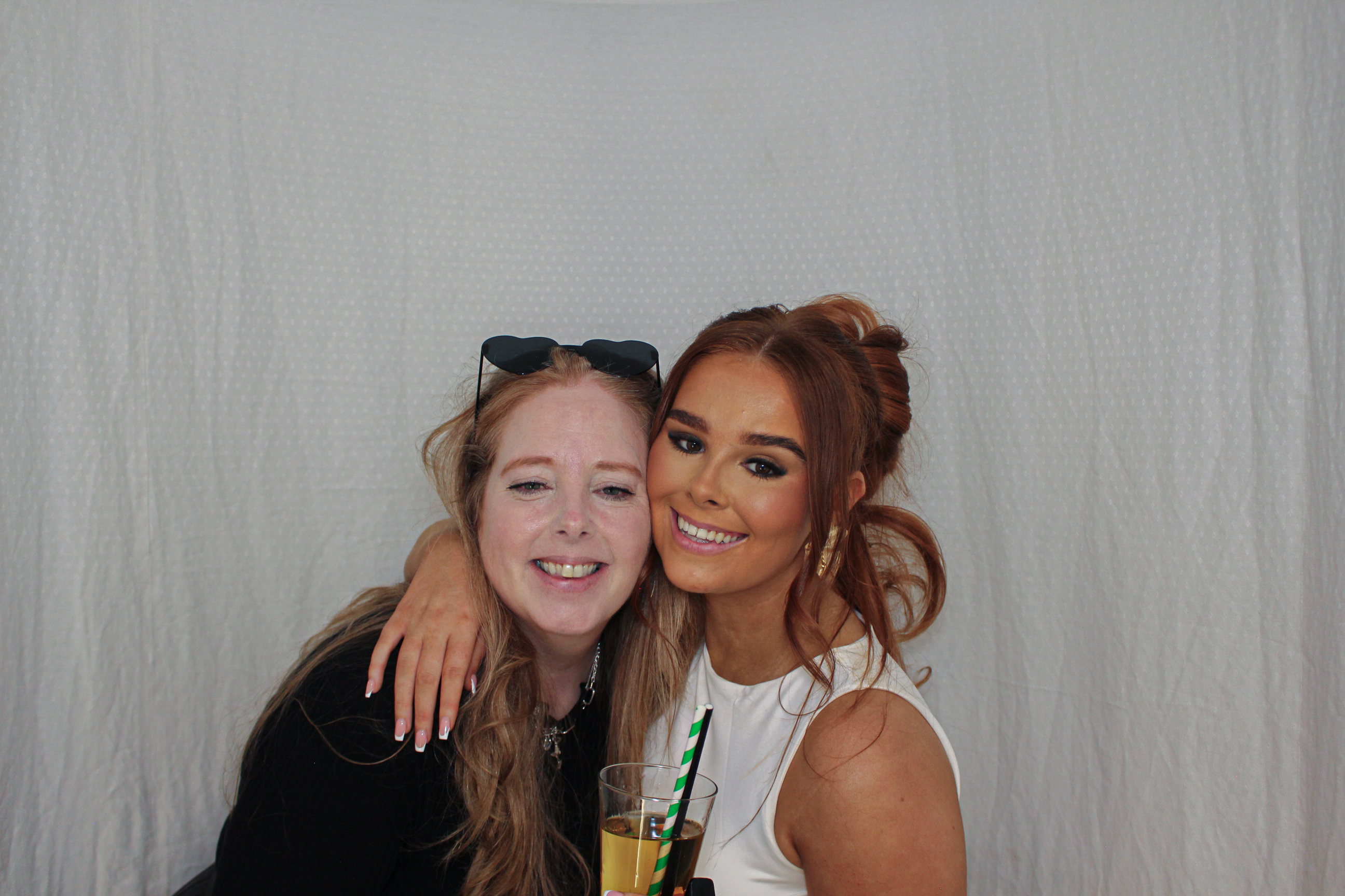 Toni & Jessica's Birthday Party | View more photos from the event at gallery.capturecube.co.uk/u/Capture-Cube/Toni-Jessicas-Birthday-Party