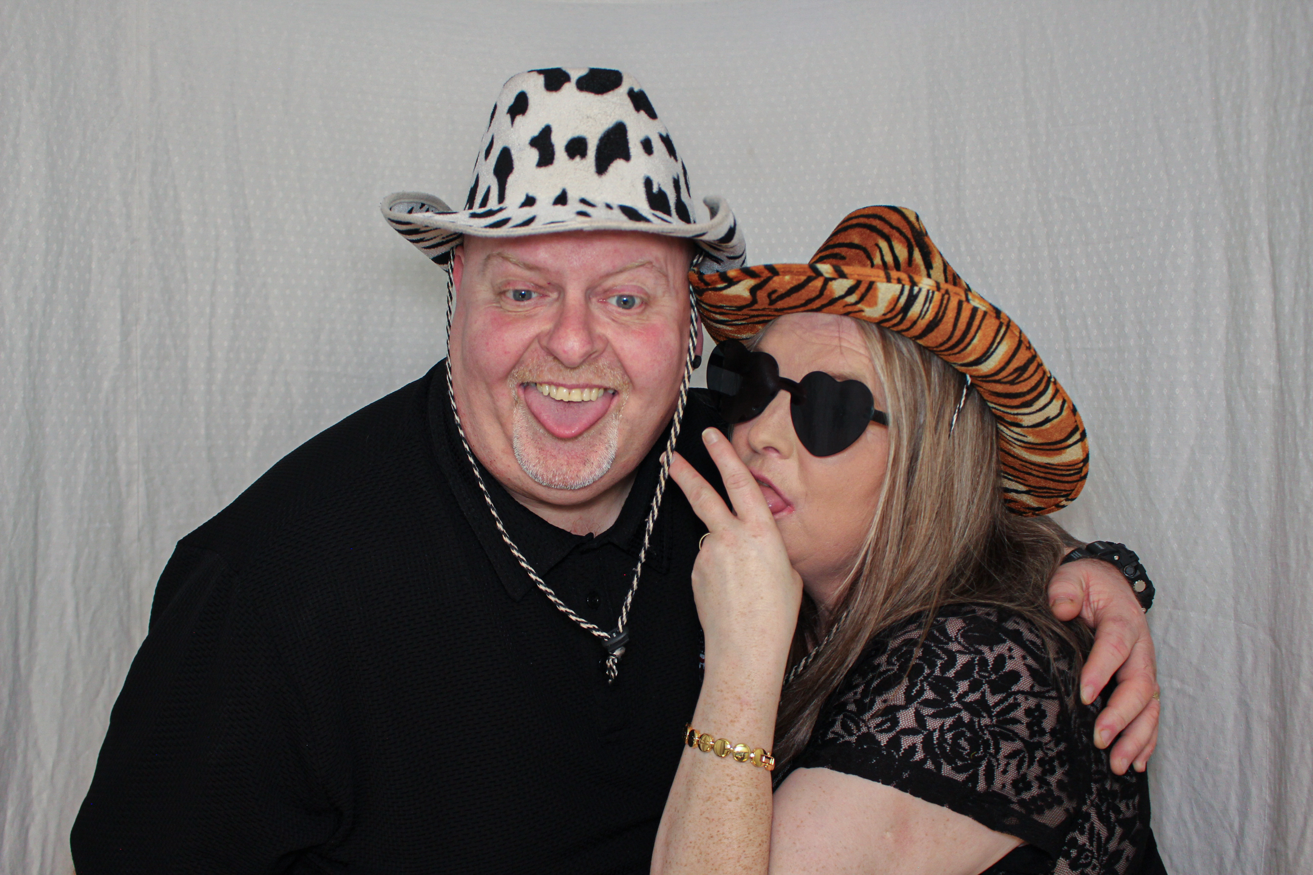 Toni & Jessica's Birthday Party | View more photos from the event at gallery.capturecube.co.uk/u/Capture-Cube/Toni-Jessicas-Birthday-Party