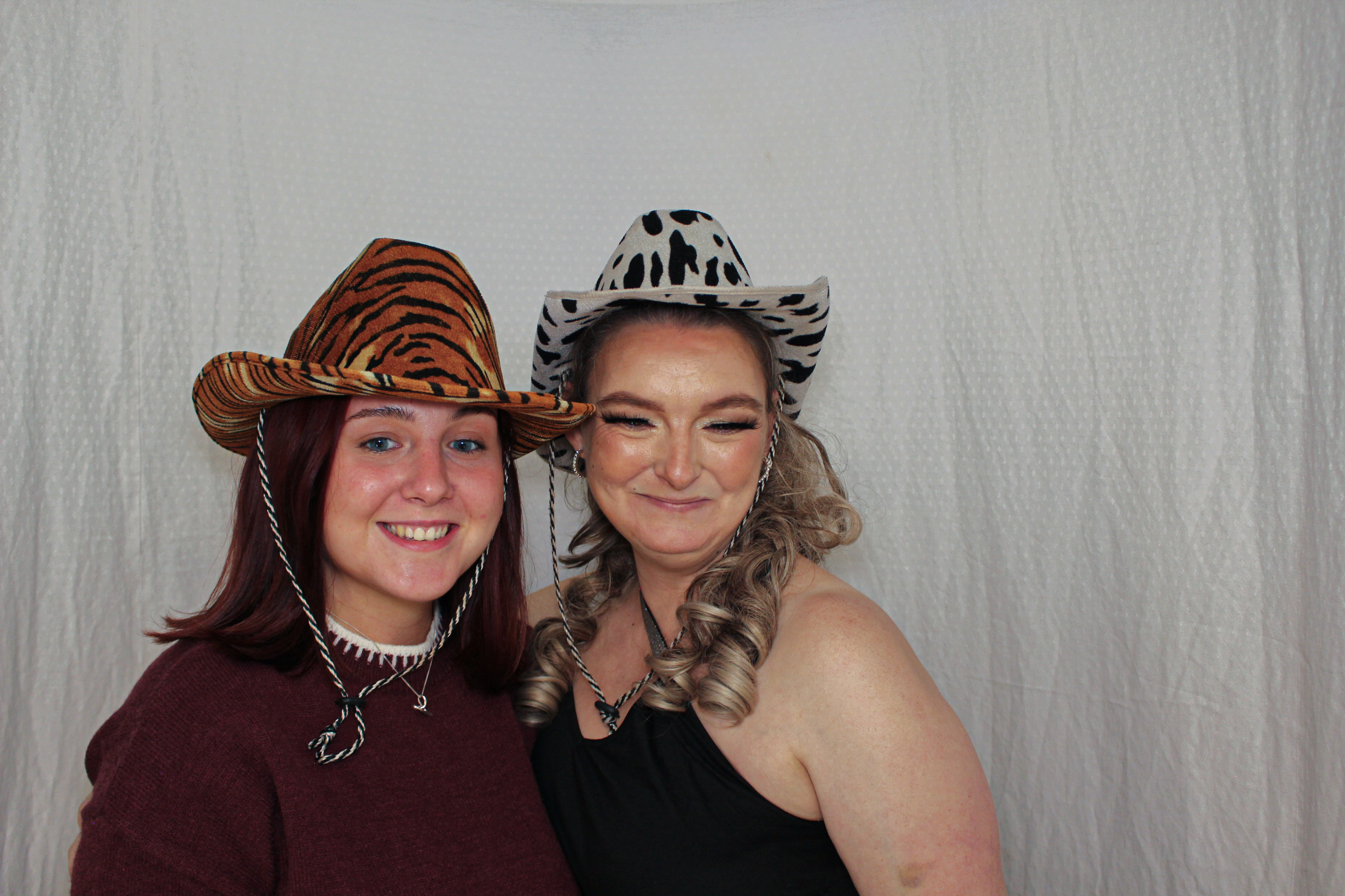 Toni & Jessica's Birthday Party | View more photos from the event at gallery.capturecube.co.uk/u/Capture-Cube/Toni-Jessicas-Birthday-Party