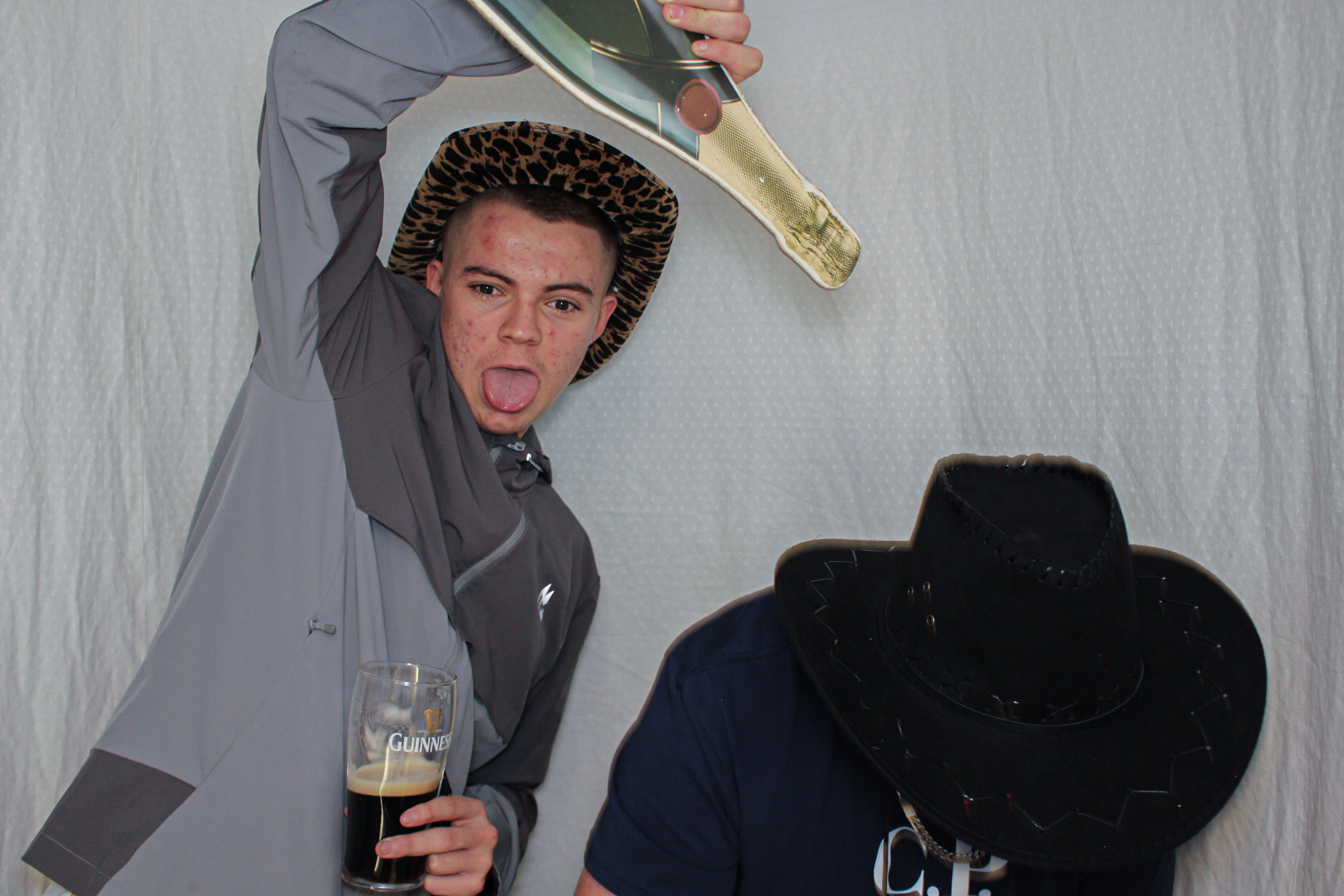 Toni & Jessica's Birthday Party | View more photos from the event at gallery.capturecube.co.uk/u/Capture-Cube/Toni-Jessicas-Birthday-Party