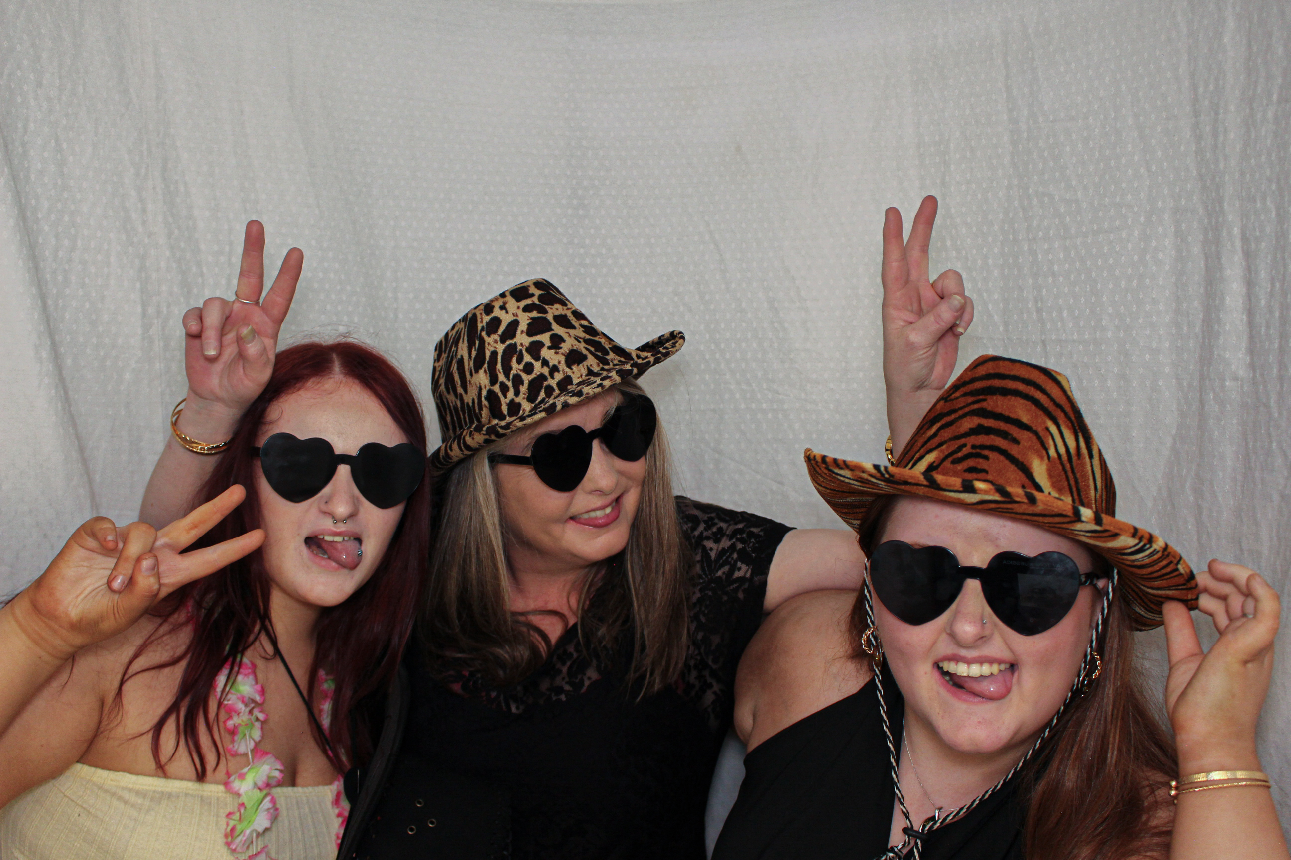 Toni & Jessica's Birthday Party | View more photos from the event at gallery.capturecube.co.uk/u/Capture-Cube/Toni-Jessicas-Birthday-Party