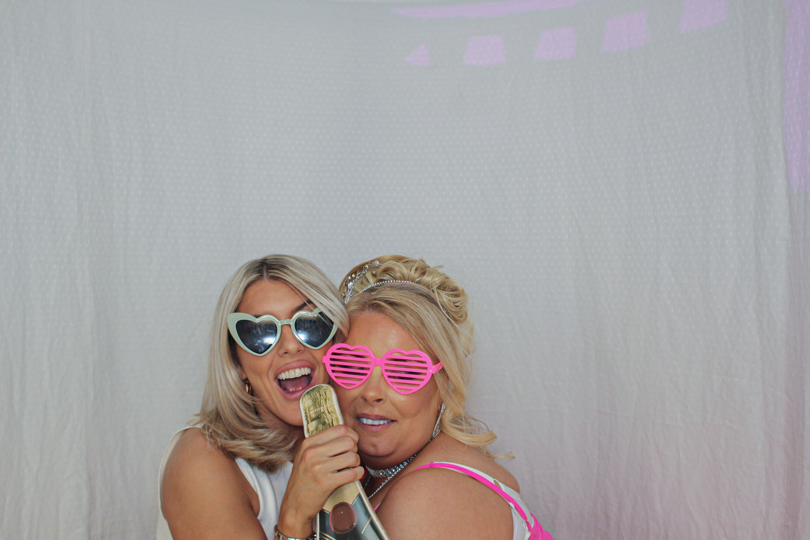 Toni & Jessica's Birthday Party | View more photos from the event at gallery.capturecube.co.uk/u/Capture-Cube/Toni-Jessicas-Birthday-Party