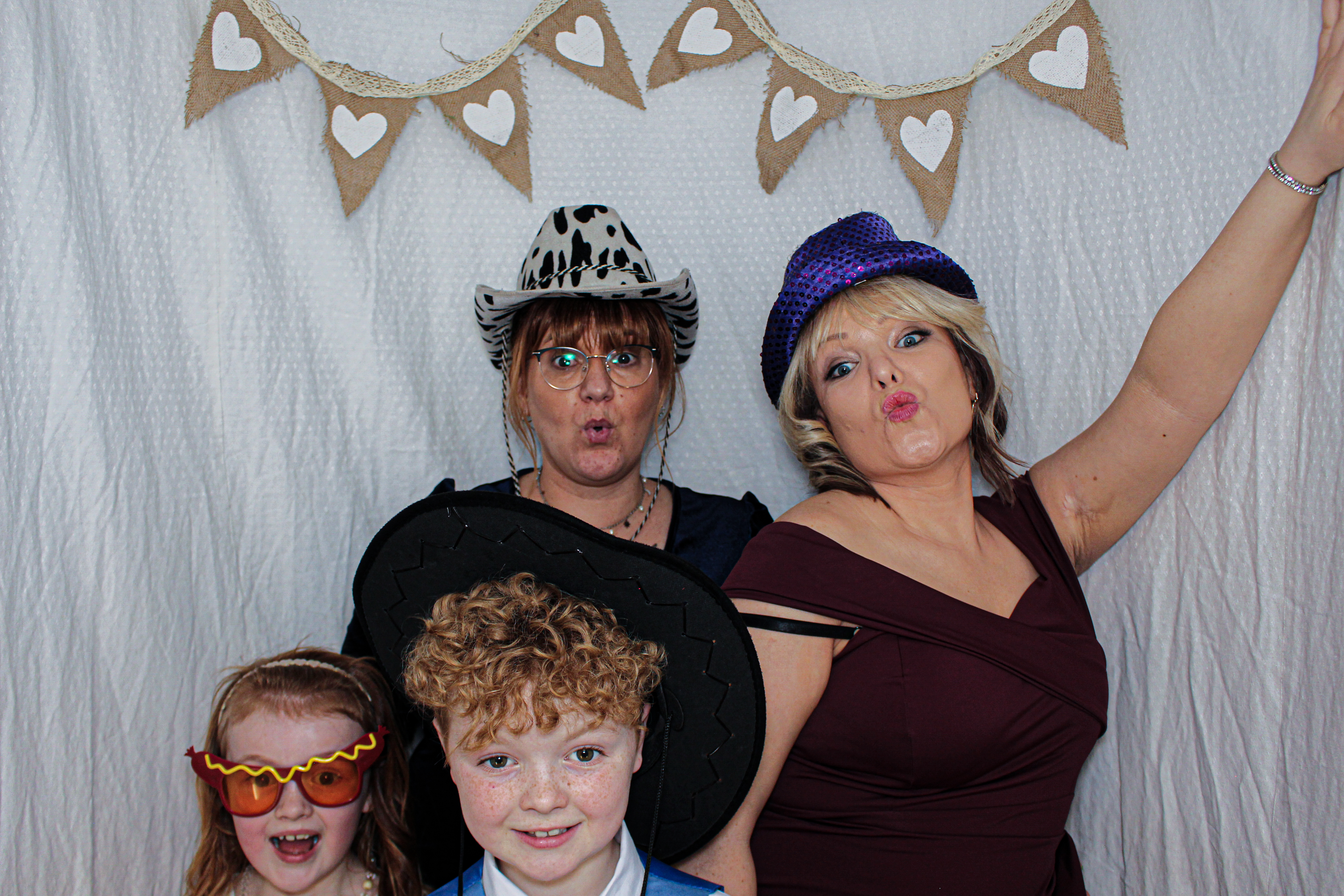 Bethany & Darren's Wedding | View more photos from the event at gallery.capturecube.co.uk/u/Capture-Cube/Bethany-Darrens-Wedding