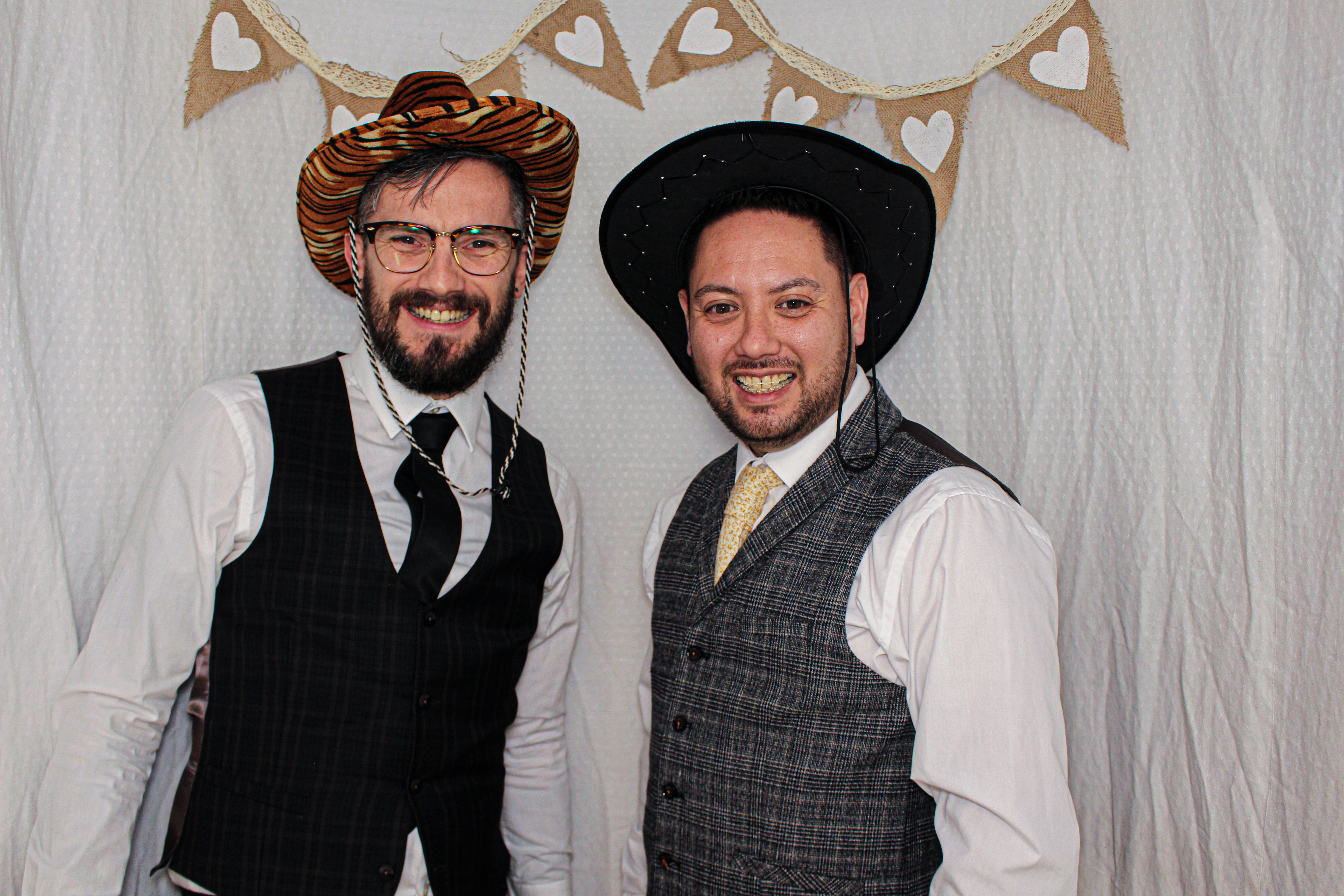 Bethany & Darren's Wedding | View more photos from the event at gallery.capturecube.co.uk/u/Capture-Cube/Bethany-Darrens-Wedding