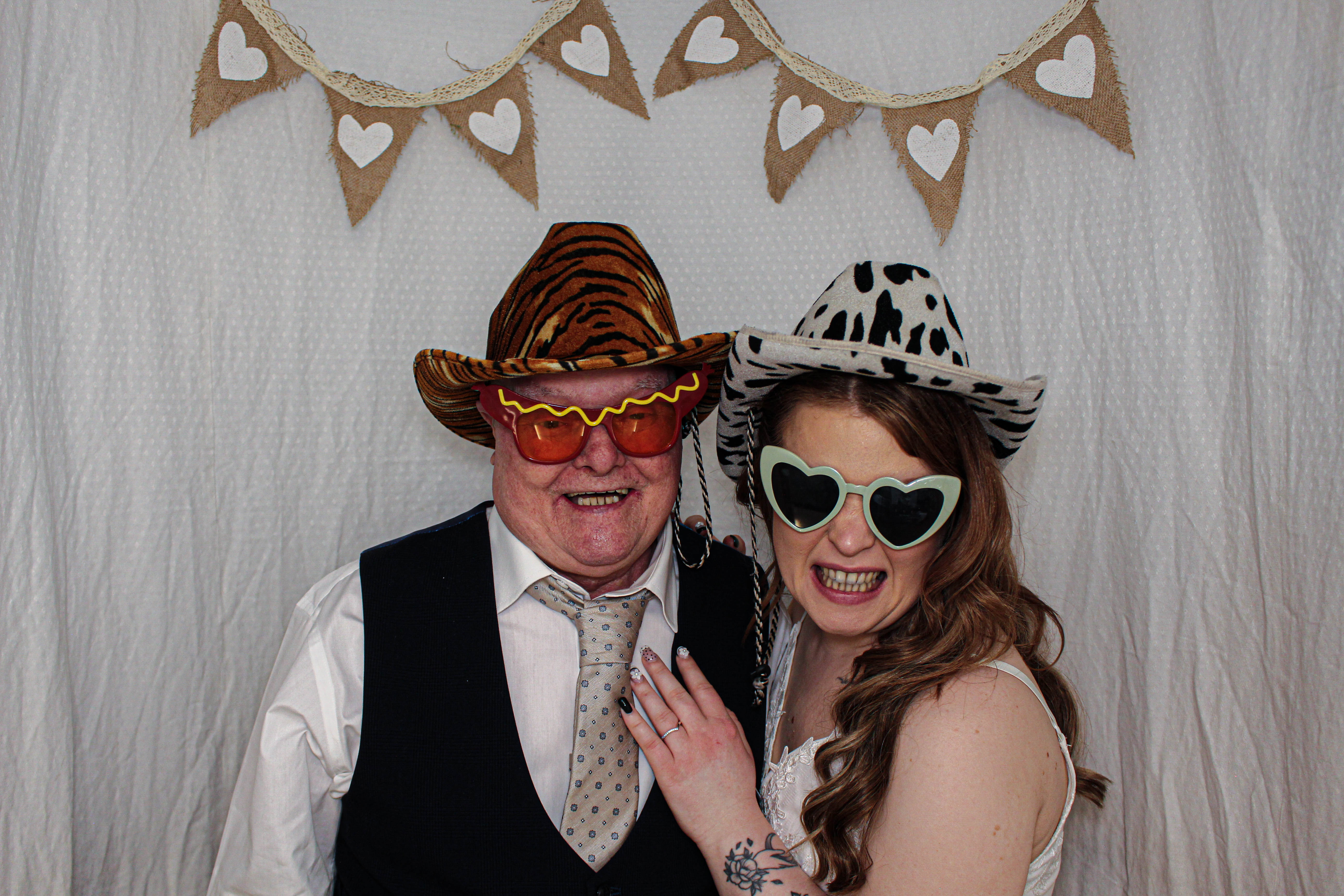 Bethany & Darren's Wedding | View more photos from the event at gallery.capturecube.co.uk/u/Capture-Cube/Bethany-Darrens-Wedding