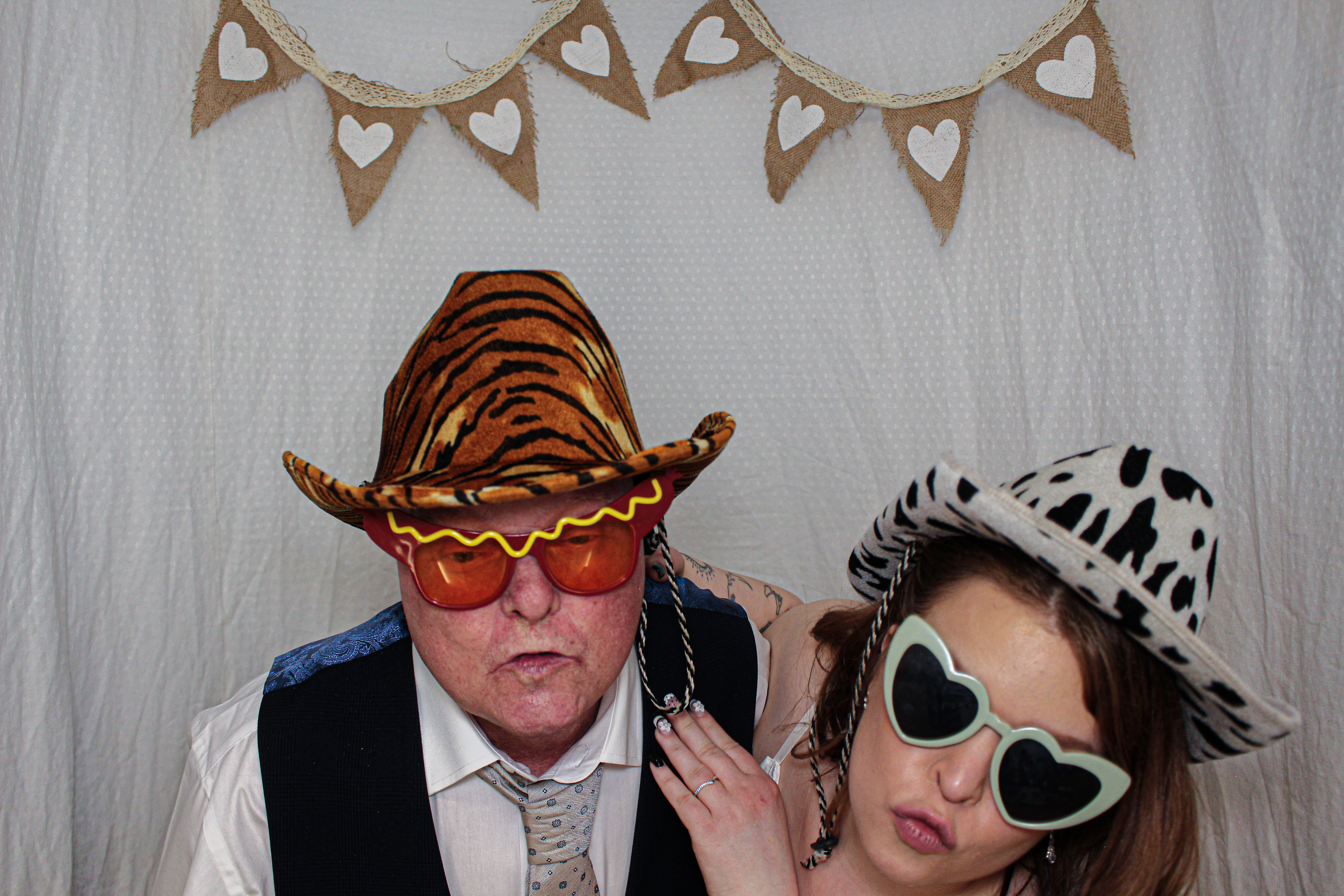 Bethany & Darren's Wedding | View more photos from the event at gallery.capturecube.co.uk/u/Capture-Cube/Bethany-Darrens-Wedding