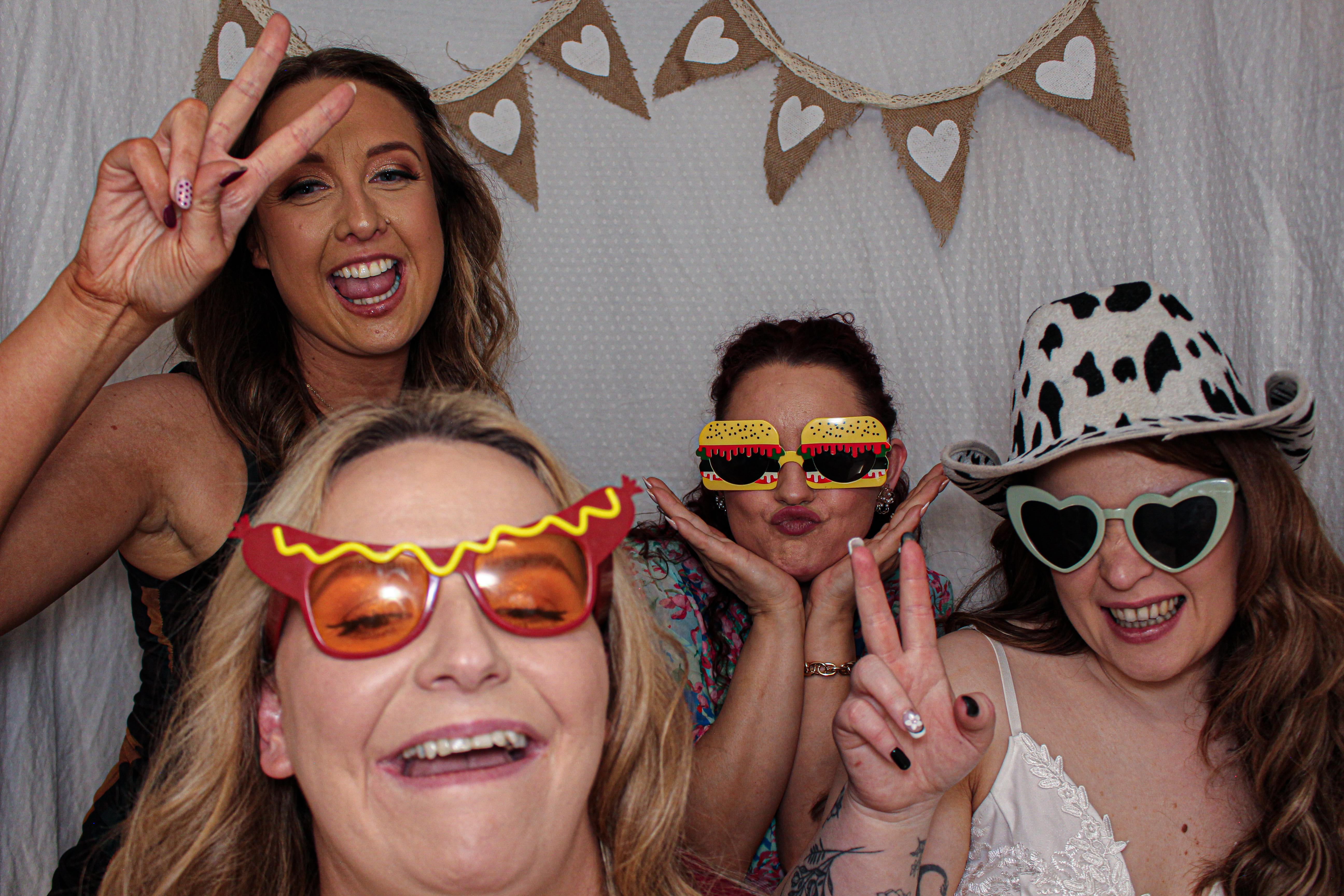 Bethany & Darren's Wedding | View more photos from the event at gallery.capturecube.co.uk/u/Capture-Cube/Bethany-Darrens-Wedding