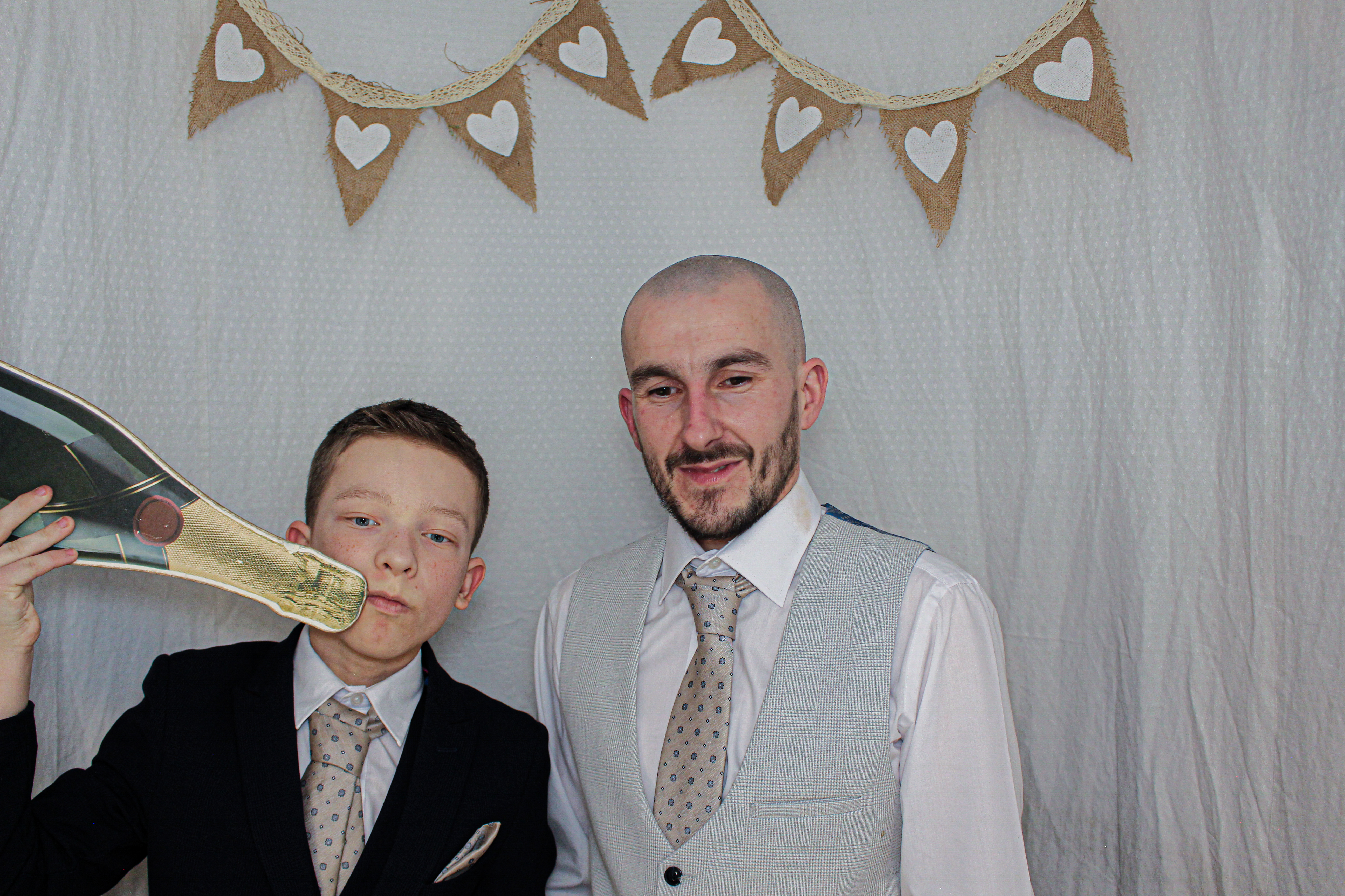 Bethany & Darren's Wedding | View more photos from the event at gallery.capturecube.co.uk/u/Capture-Cube/Bethany-Darrens-Wedding