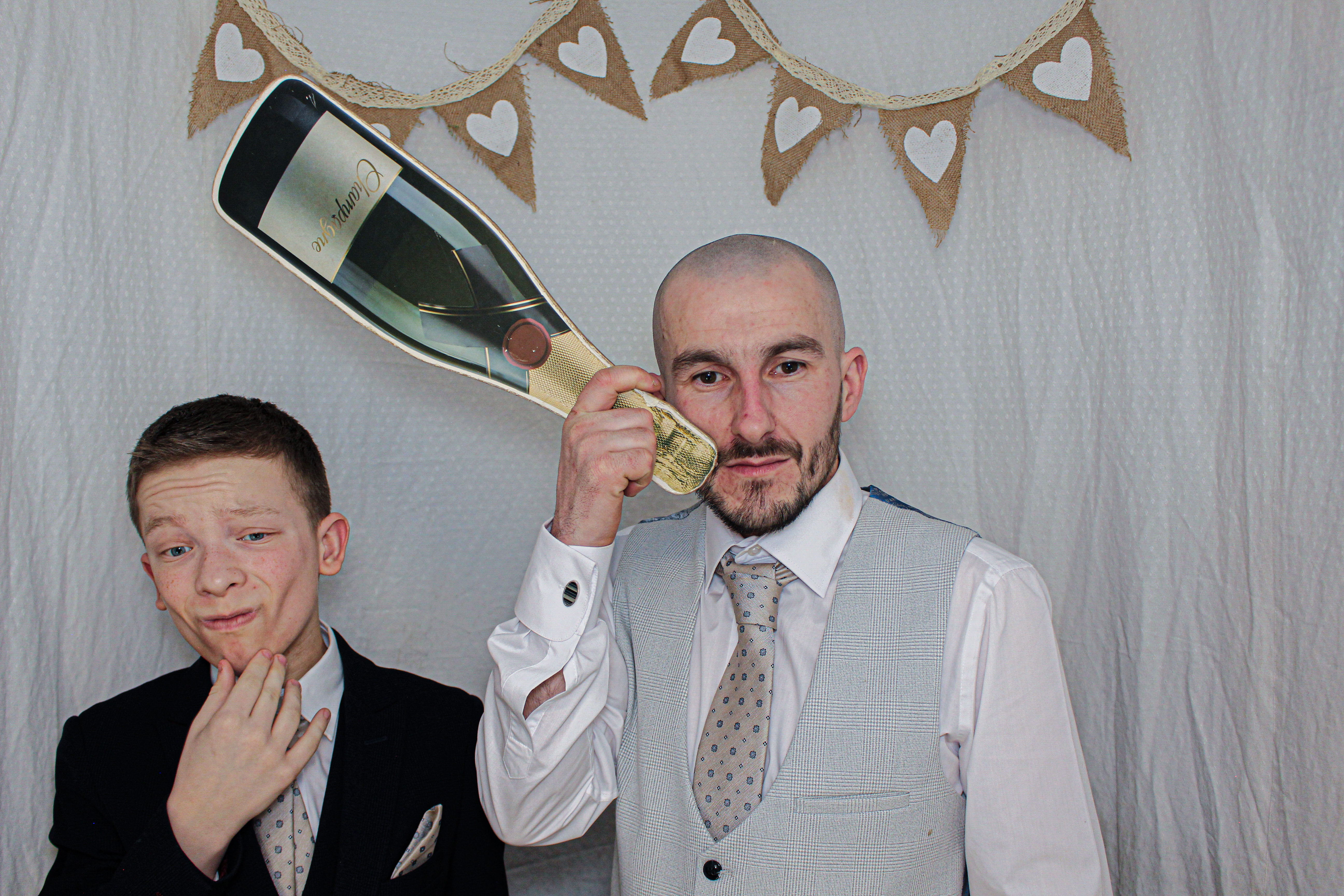 Bethany & Darren's Wedding | View more photos from the event at gallery.capturecube.co.uk/u/Capture-Cube/Bethany-Darrens-Wedding