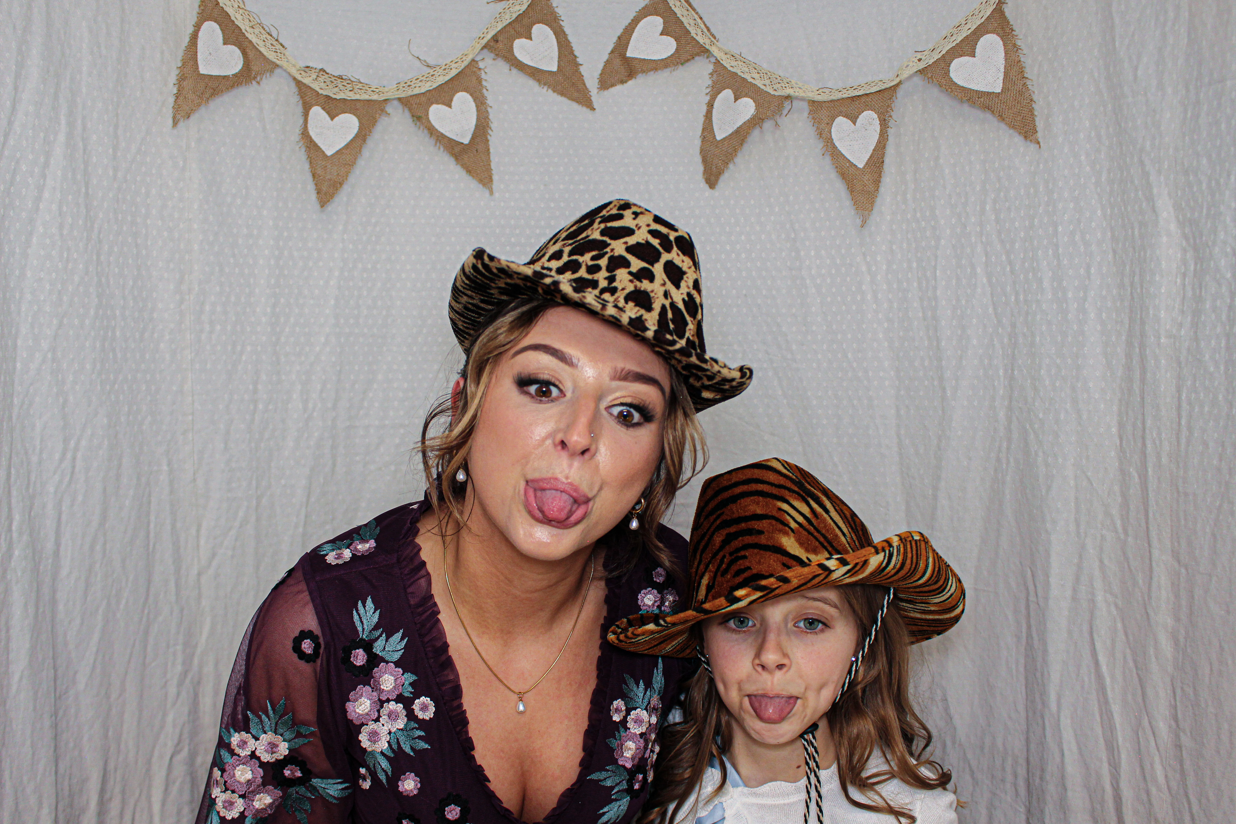 Bethany & Darren's Wedding | View more photos from the event at gallery.capturecube.co.uk/u/Capture-Cube/Bethany-Darrens-Wedding