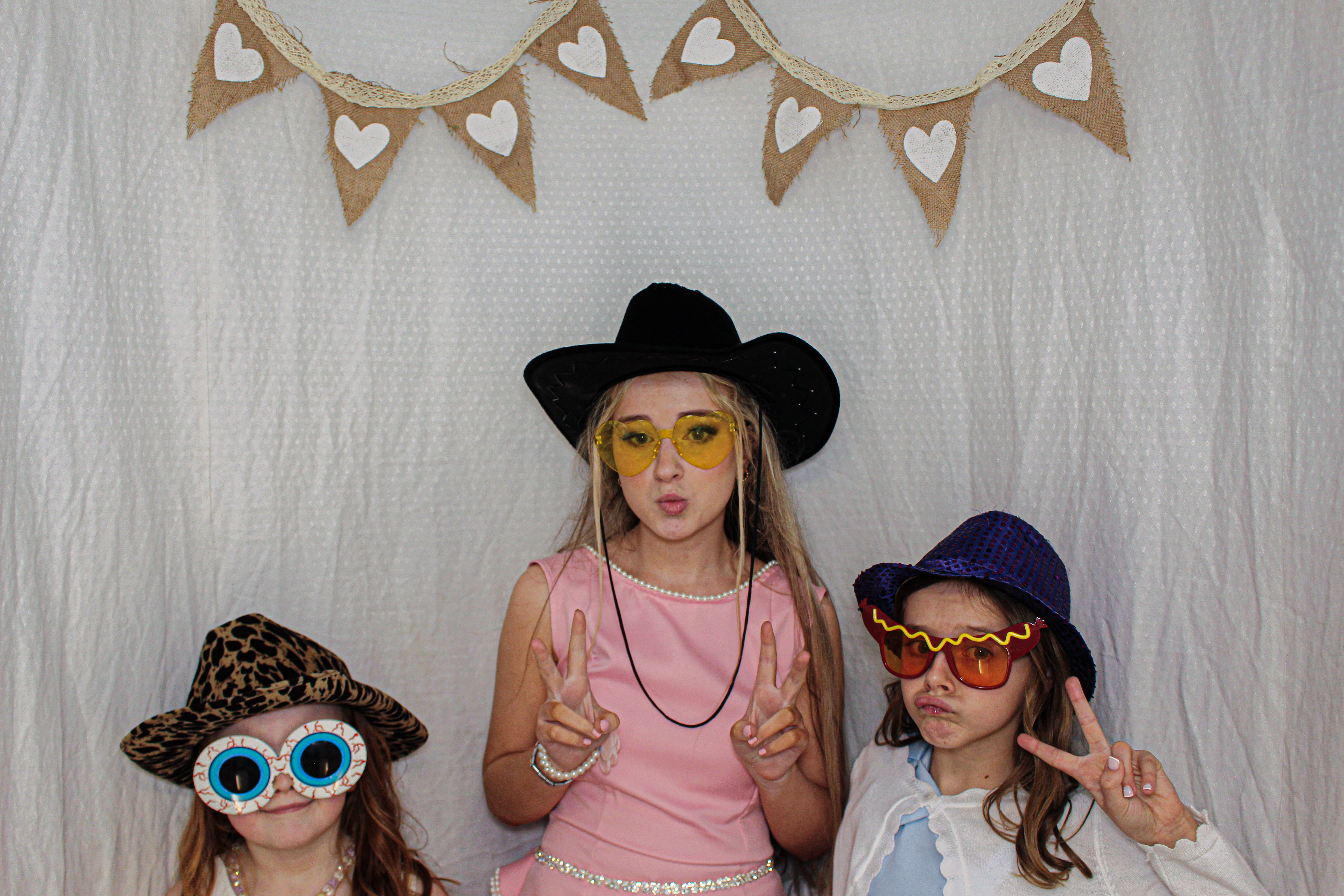 Bethany & Darren's Wedding | View more photos from the event at gallery.capturecube.co.uk/u/Capture-Cube/Bethany-Darrens-Wedding