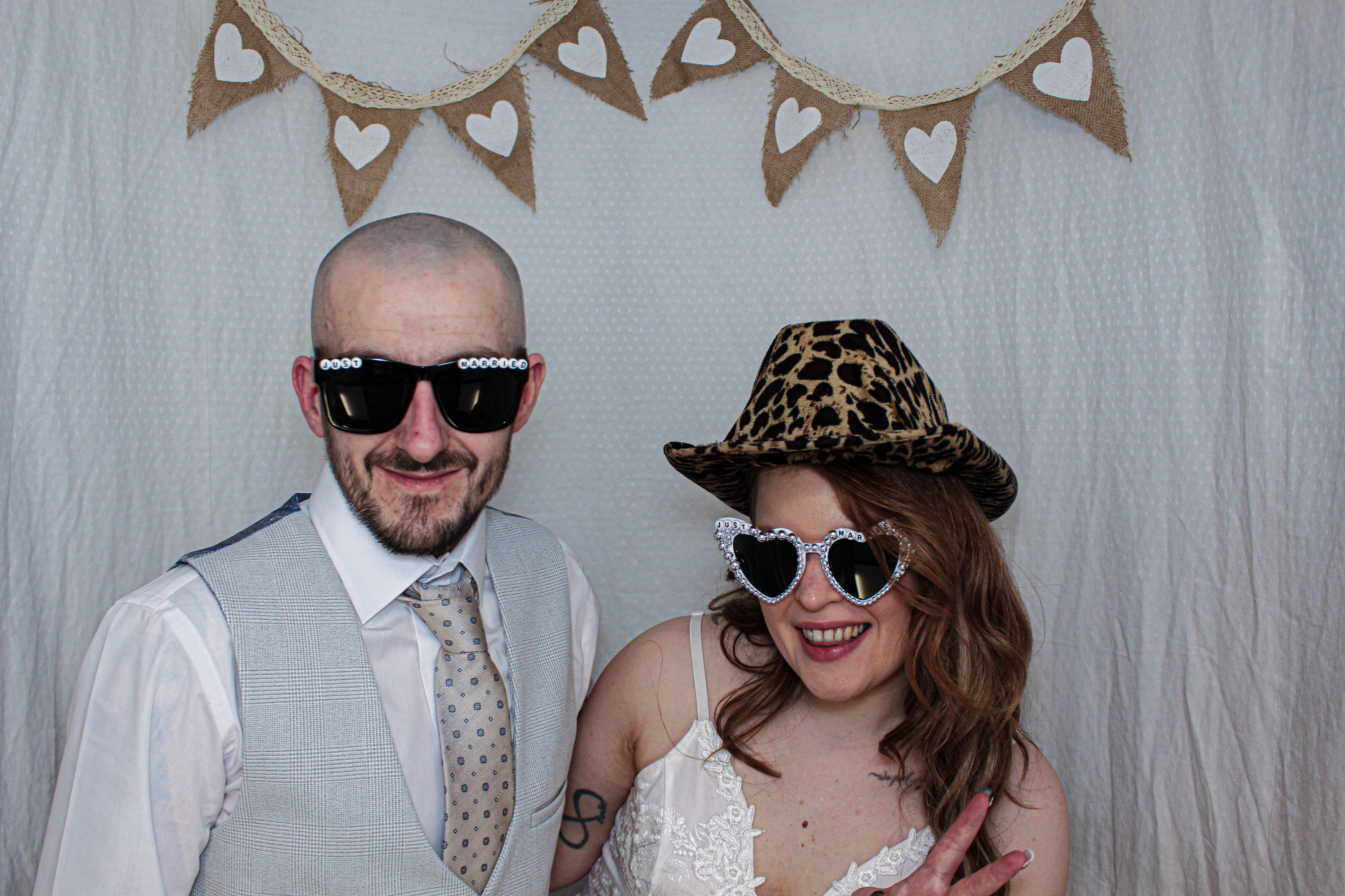 Bethany & Darren's Wedding | View more photos from the event at gallery.capturecube.co.uk/u/Capture-Cube/Bethany-Darrens-Wedding