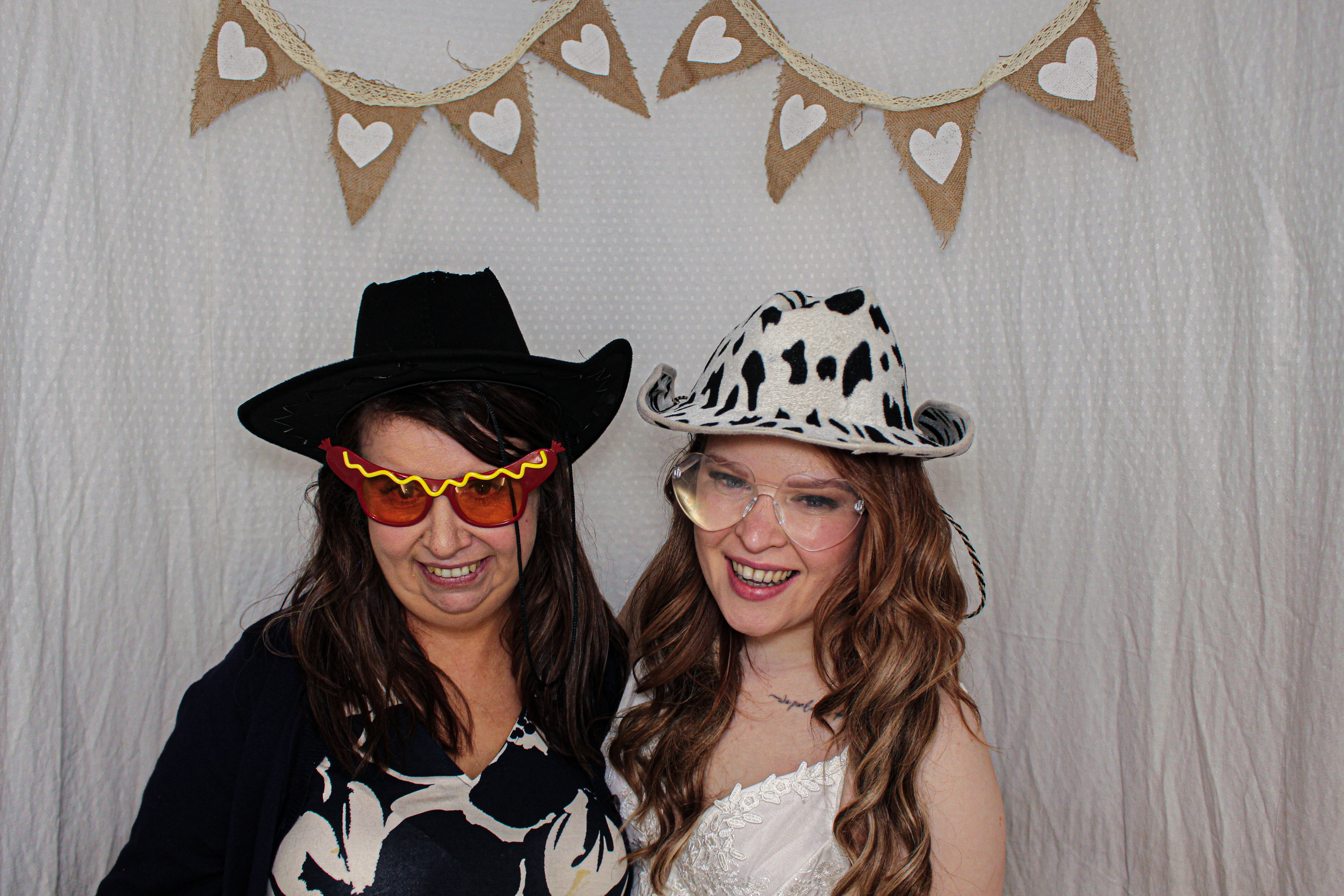 Bethany & Darren's Wedding | View more photos from the event at gallery.capturecube.co.uk/u/Capture-Cube/Bethany-Darrens-Wedding