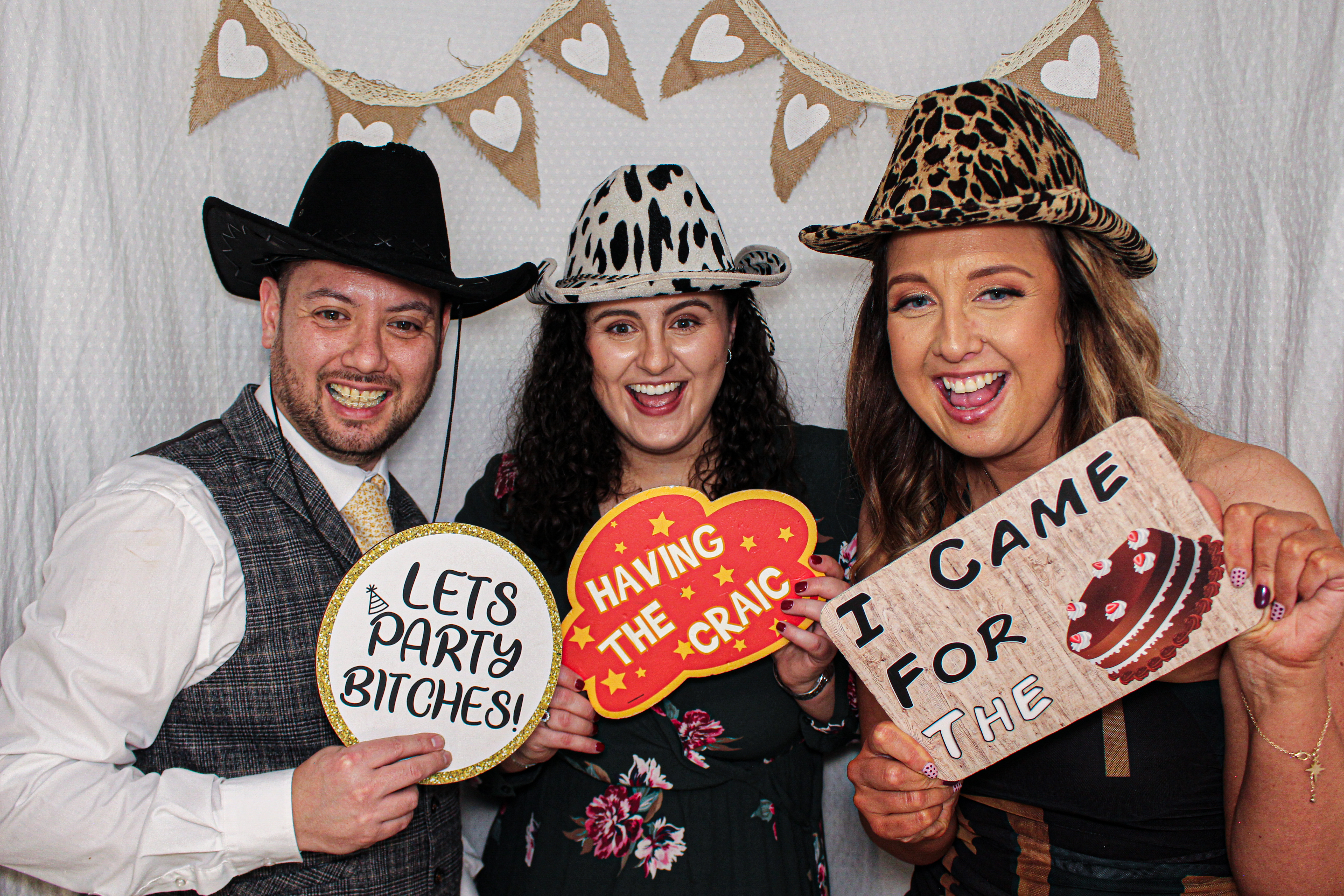 Bethany & Darren's Wedding | View more photos from the event at gallery.capturecube.co.uk/u/Capture-Cube/Bethany-Darrens-Wedding