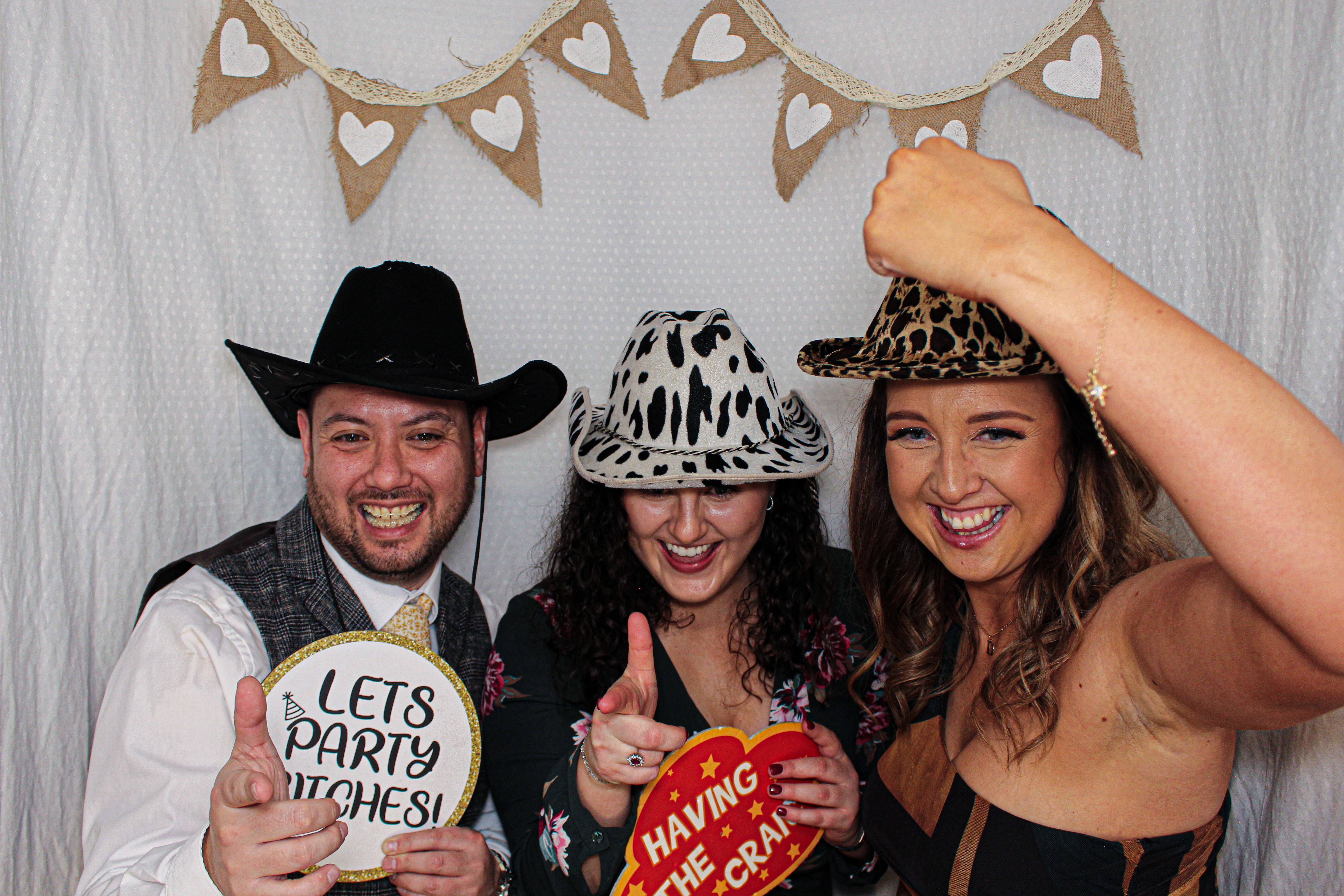 Bethany & Darren's Wedding | View more photos from the event at gallery.capturecube.co.uk/u/Capture-Cube/Bethany-Darrens-Wedding