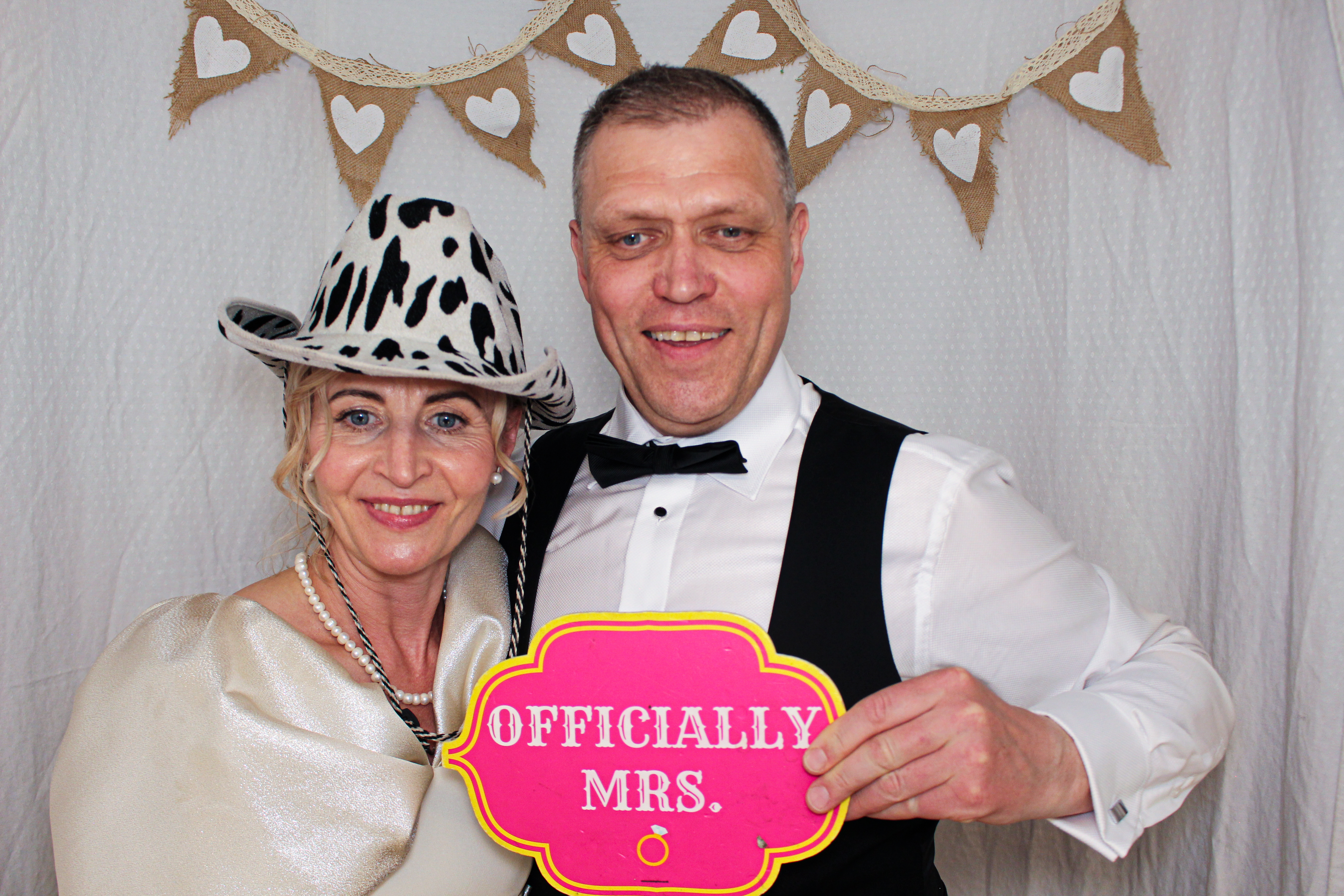 Goda & Glenn's Wedding | View more photos from the event at gallery.capturecube.co.uk/u/Capture-Cube/Goda-Glenns-Wedding