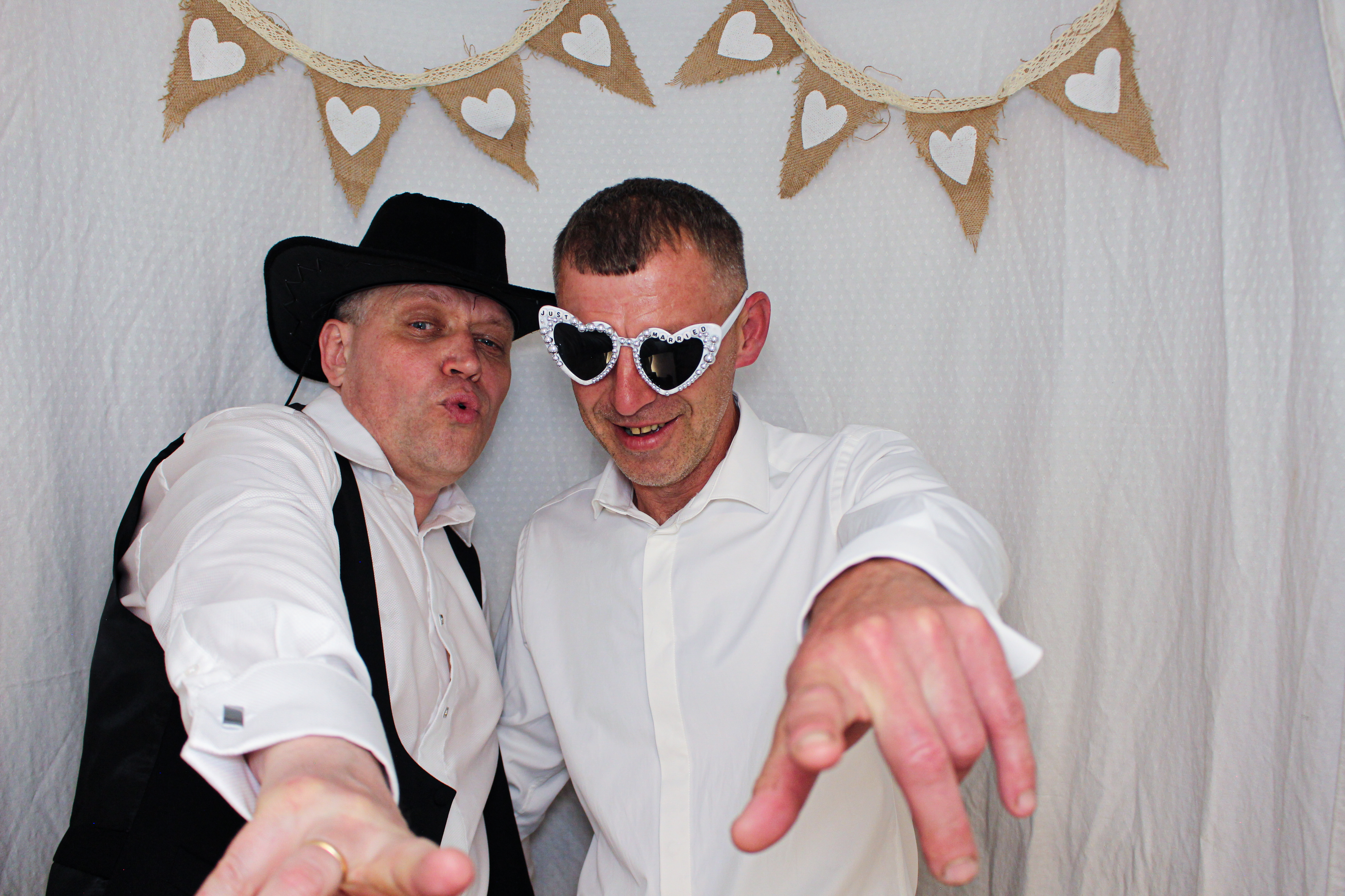 Goda & Glenn's Wedding | View more photos from the event at gallery.capturecube.co.uk/u/Capture-Cube/Goda-Glenns-Wedding