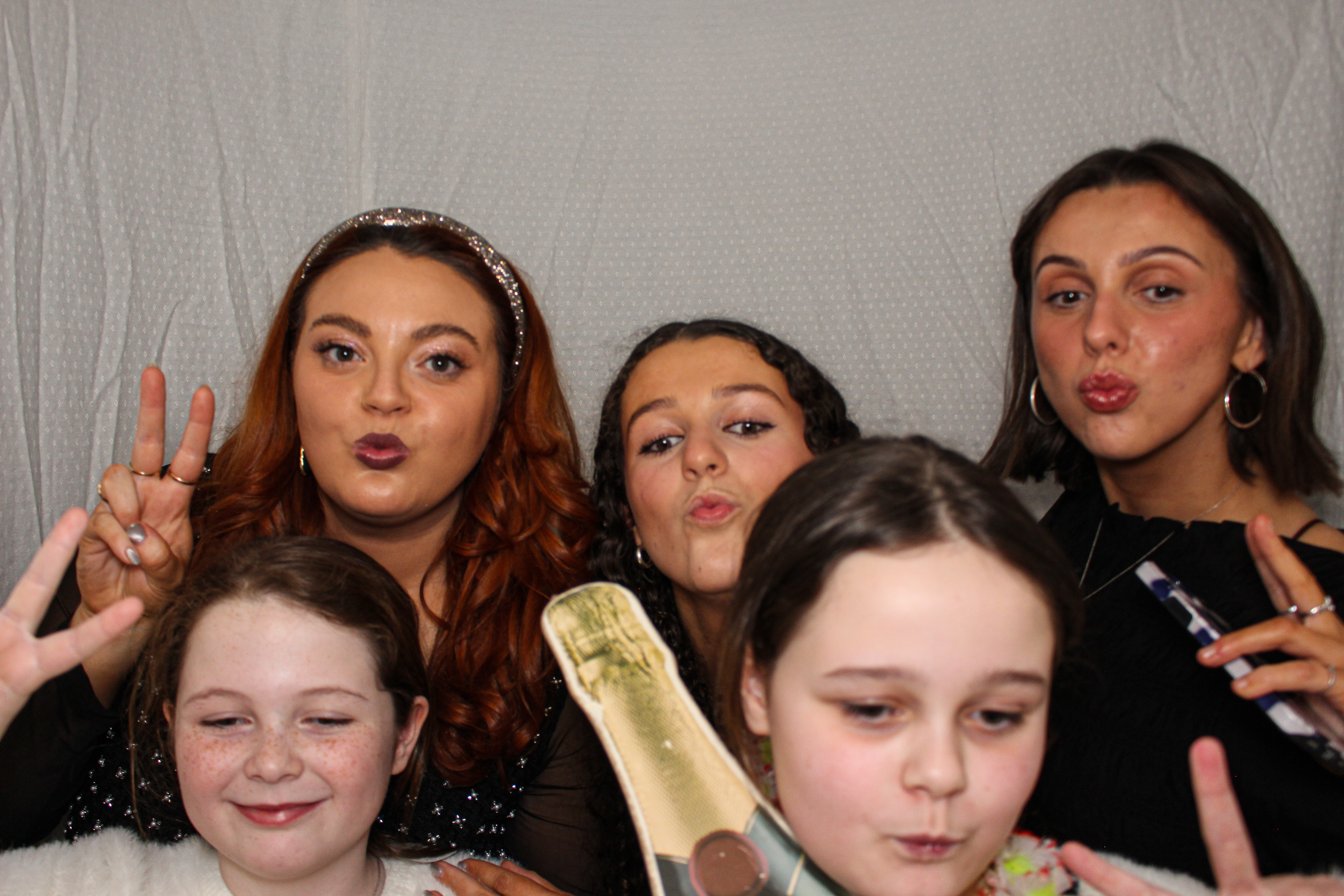 Hannah & Izzy's 18th Birthday Party | View more photos from the event at gallery.capturecube.co.uk/u/Capture-Cube/Hannah-Izzys-18th-Birthday-Party