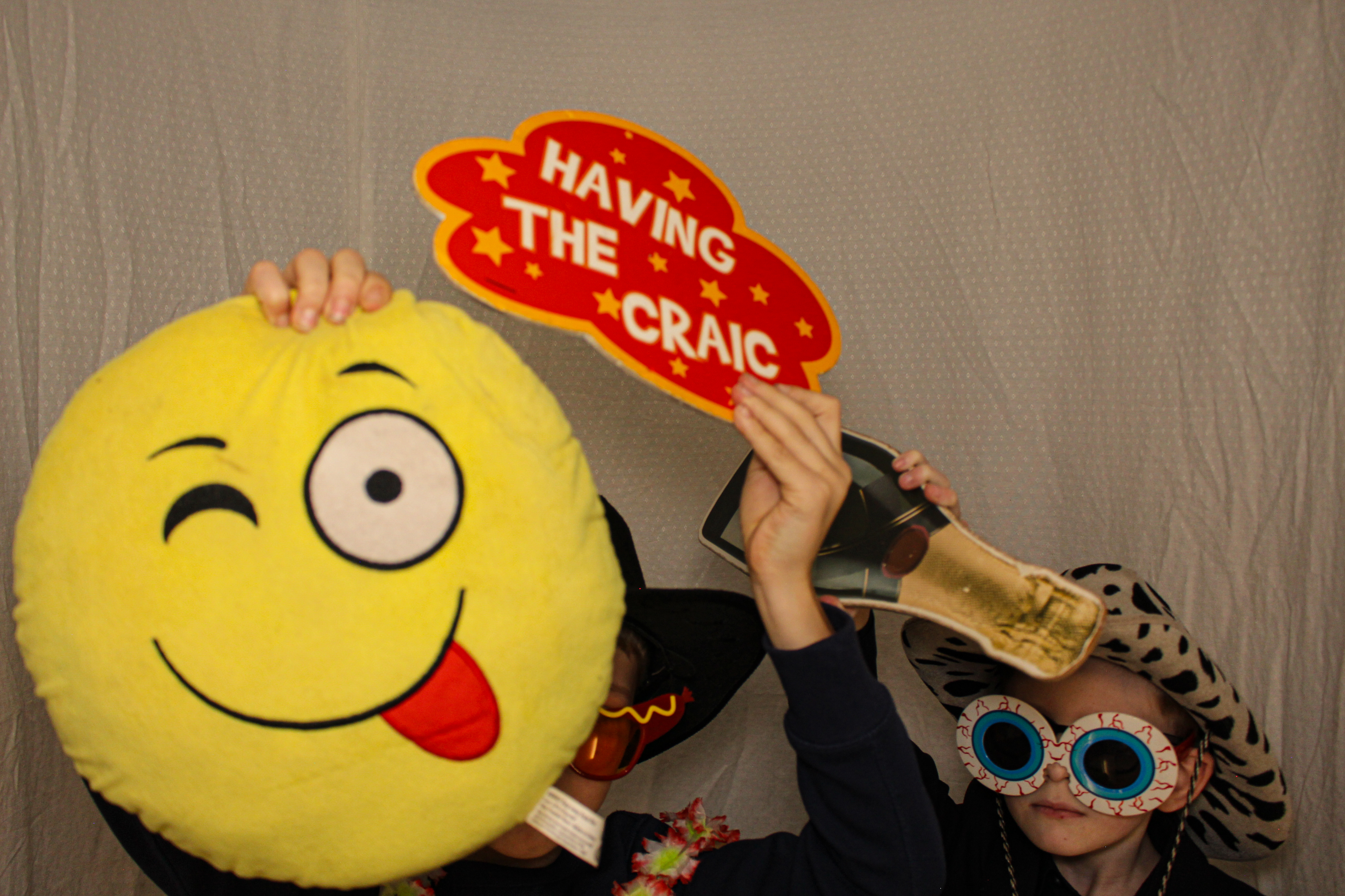 Hannah & Izzy's 18th Birthday Party | View more photos from the event at gallery.capturecube.co.uk/u/Capture-Cube/Hannah-Izzys-18th-Birthday-Party