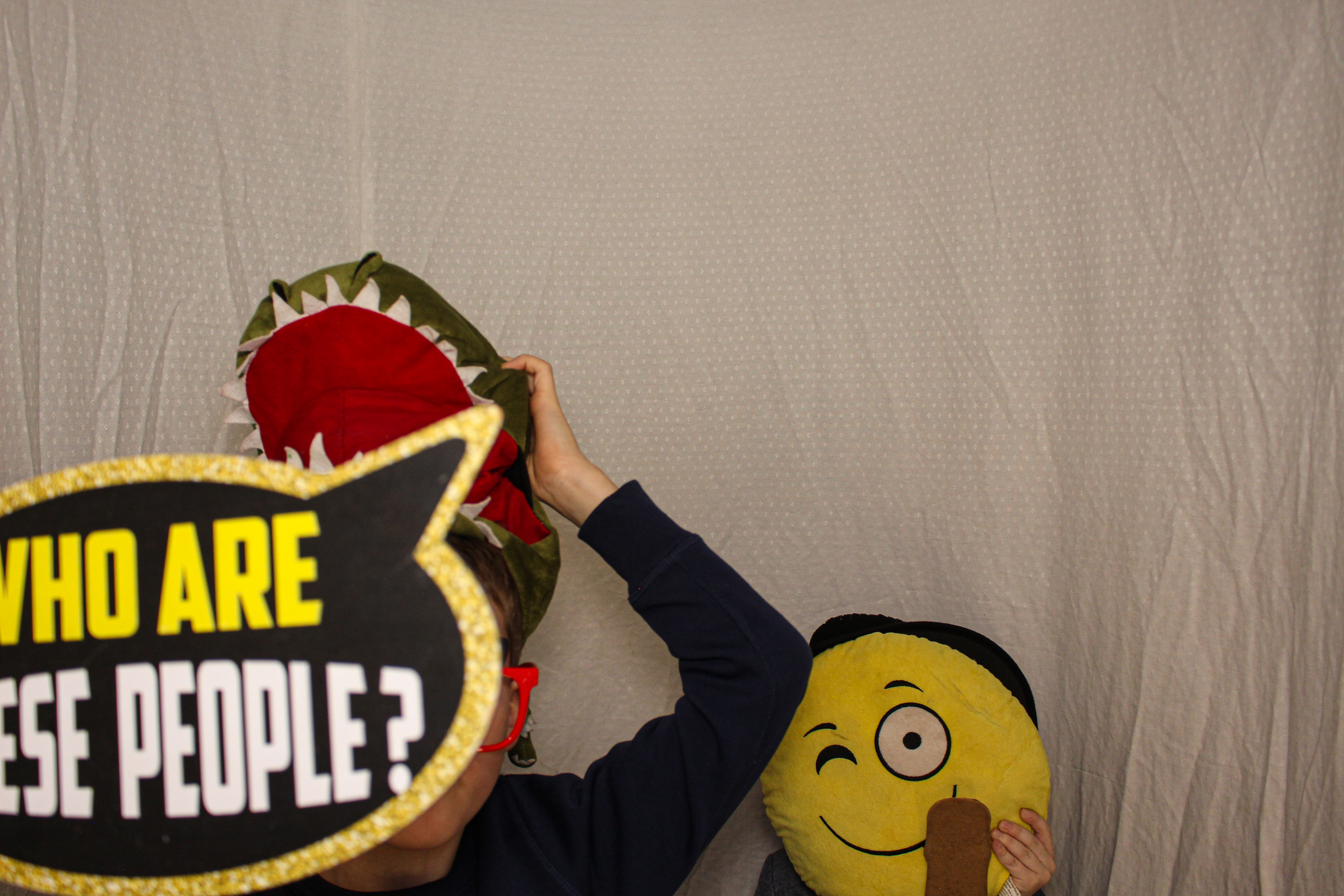 Hannah & Izzy's 18th Birthday Party | View more photos from the event at gallery.capturecube.co.uk/u/Capture-Cube/Hannah-Izzys-18th-Birthday-Party