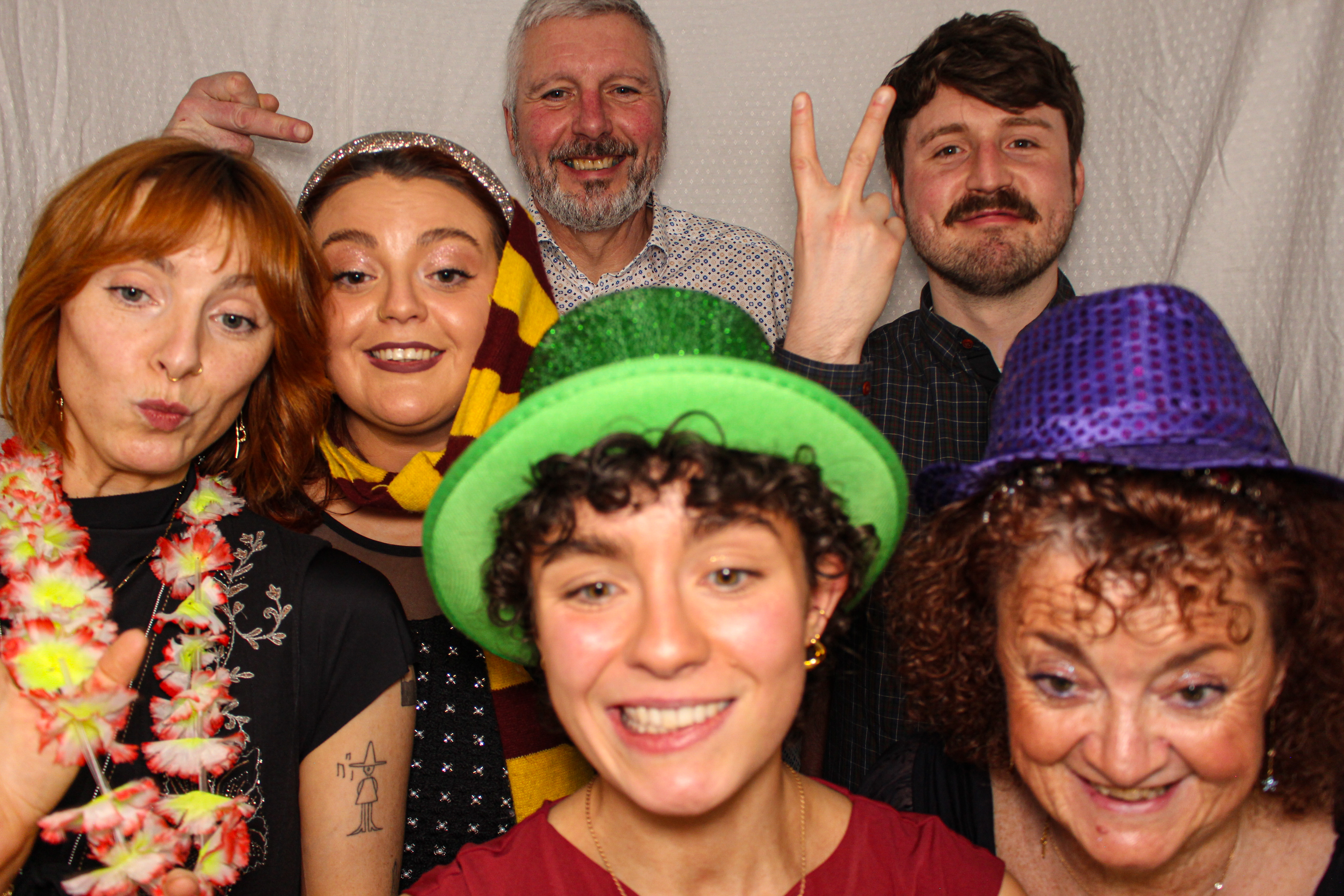 Hannah & Izzy's 18th Birthday Party | View more photos from the event at gallery.capturecube.co.uk/u/Capture-Cube/Hannah-Izzys-18th-Birthday-Party