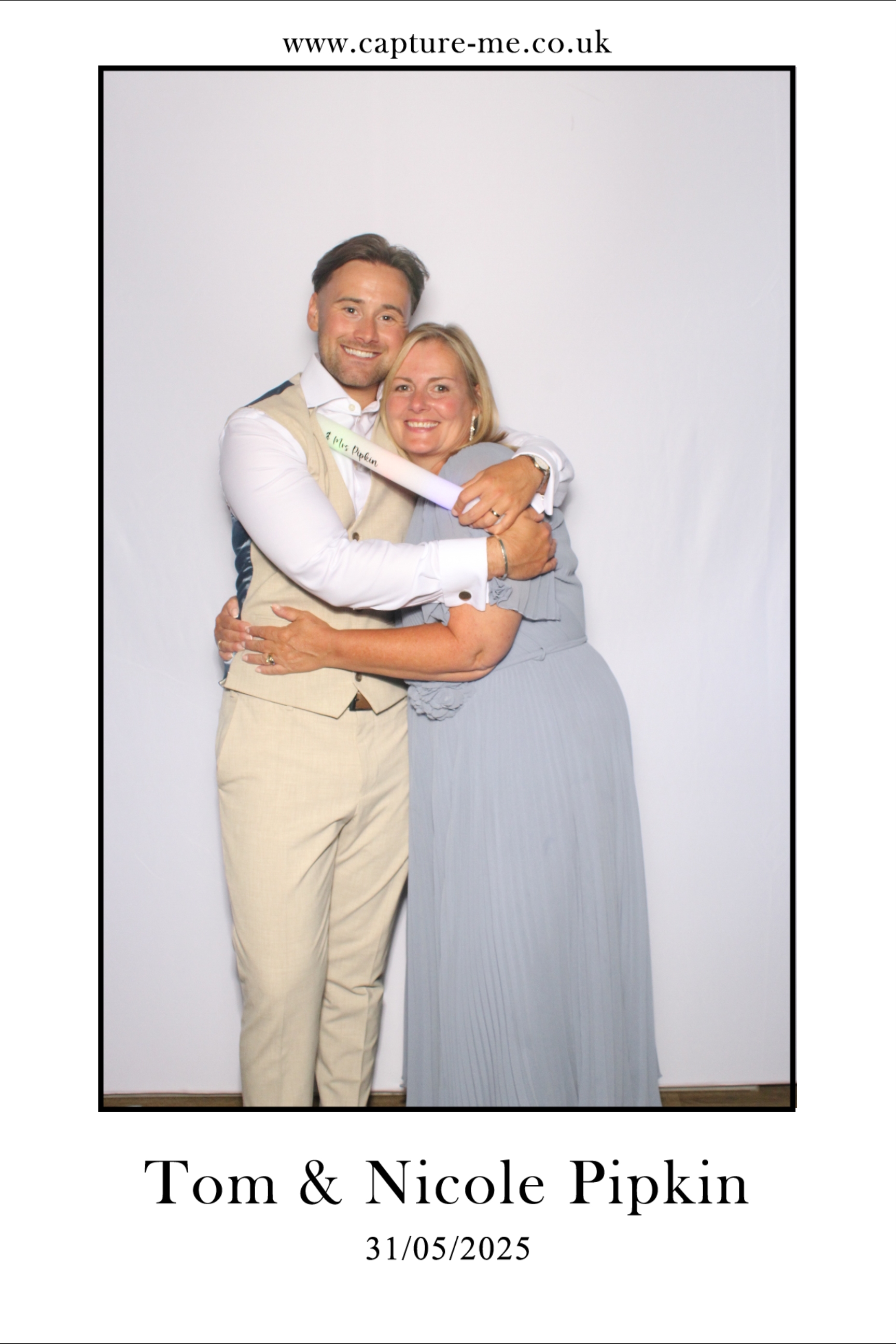 Nicole & Tom's Wedding | View more photos from the event at gallery.capture-me.co.uk/u/Capture-me/Nicole-Toms-Wedding