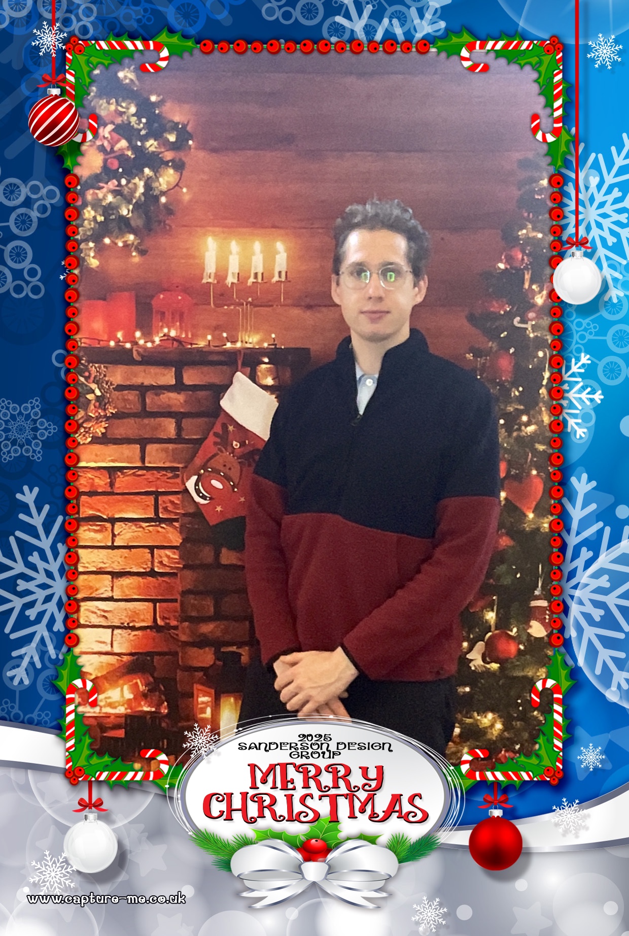 Sanderson Christmas Party 25 | View more photos from the event at gallery.capture-me.co.uk/u/Capture-me/Sanderson-Christmas-Party-25