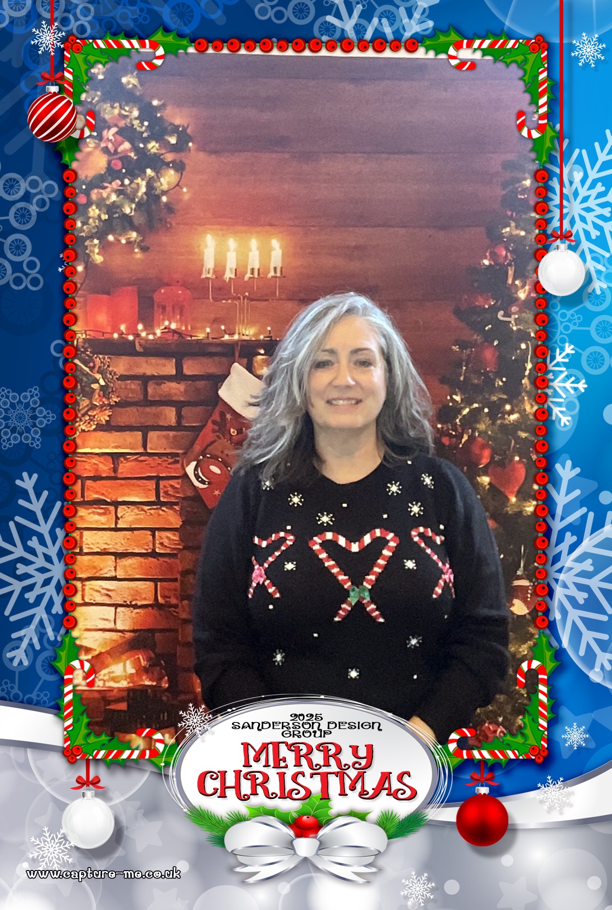 Sanderson Christmas Party 25 | View more photos from the event at gallery.capture-me.co.uk/u/Capture-me/Sanderson-Christmas-Party-25