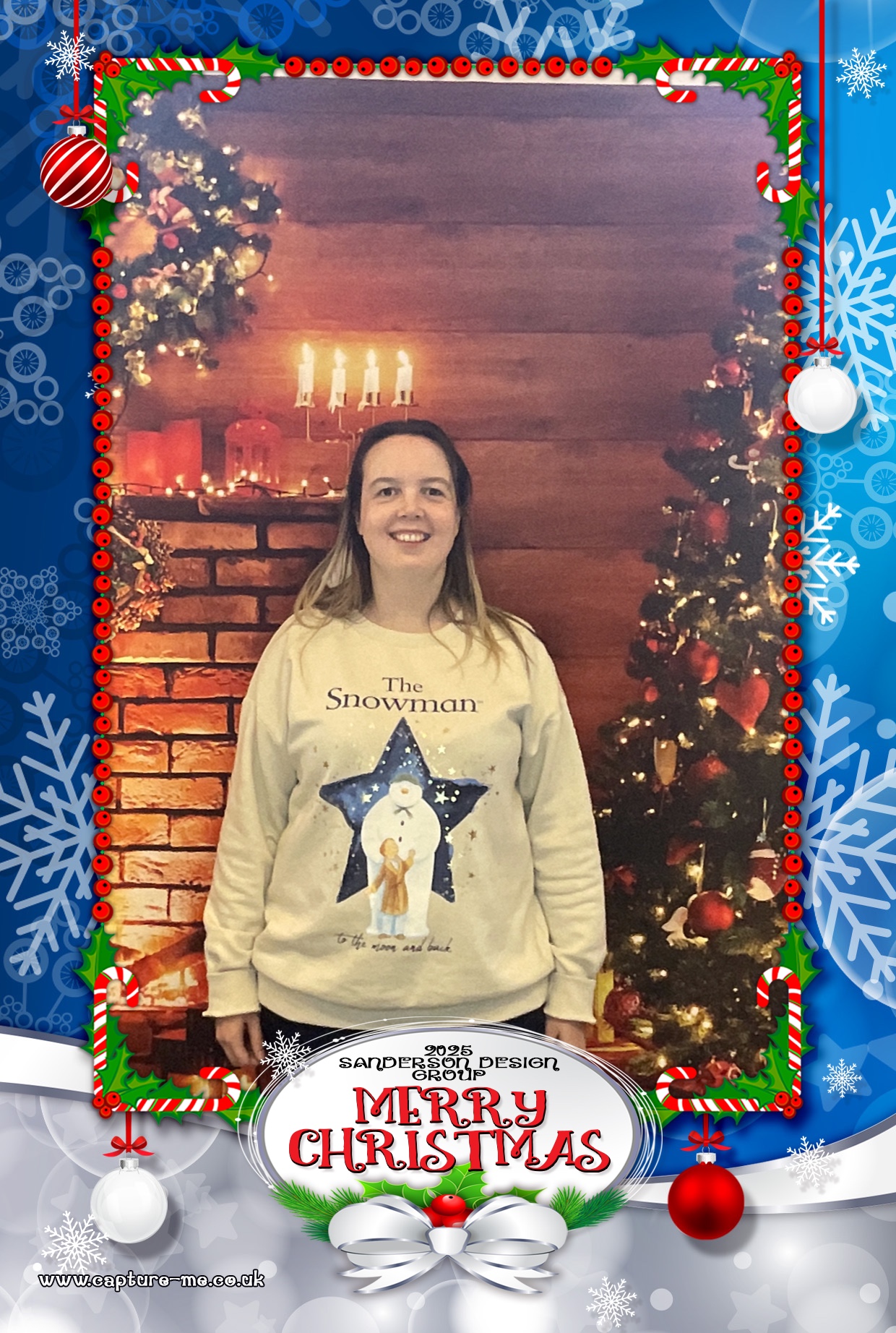 Sanderson Christmas Party 25 | View more photos from the event at gallery.capture-me.co.uk/u/Capture-me/Sanderson-Christmas-Party-25