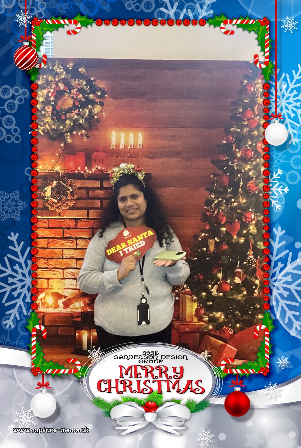 Sanderson Christmas Party 25 | View more photos from the event at gallery.capture-me.co.uk/u/Capture-me/Sanderson-Christmas-Party-25