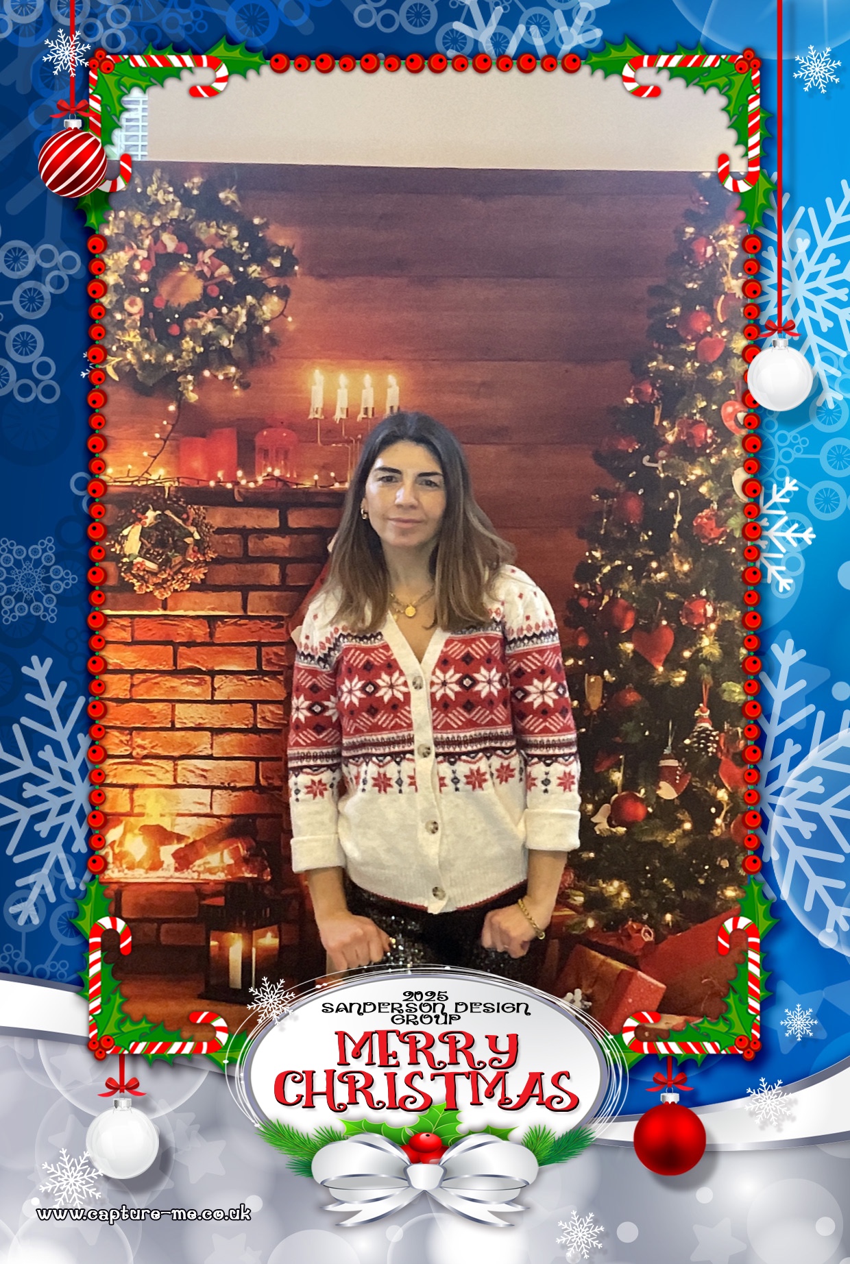 Sanderson Christmas Party 25 | View more photos from the event at gallery.capture-me.co.uk/u/Capture-me/Sanderson-Christmas-Party-25