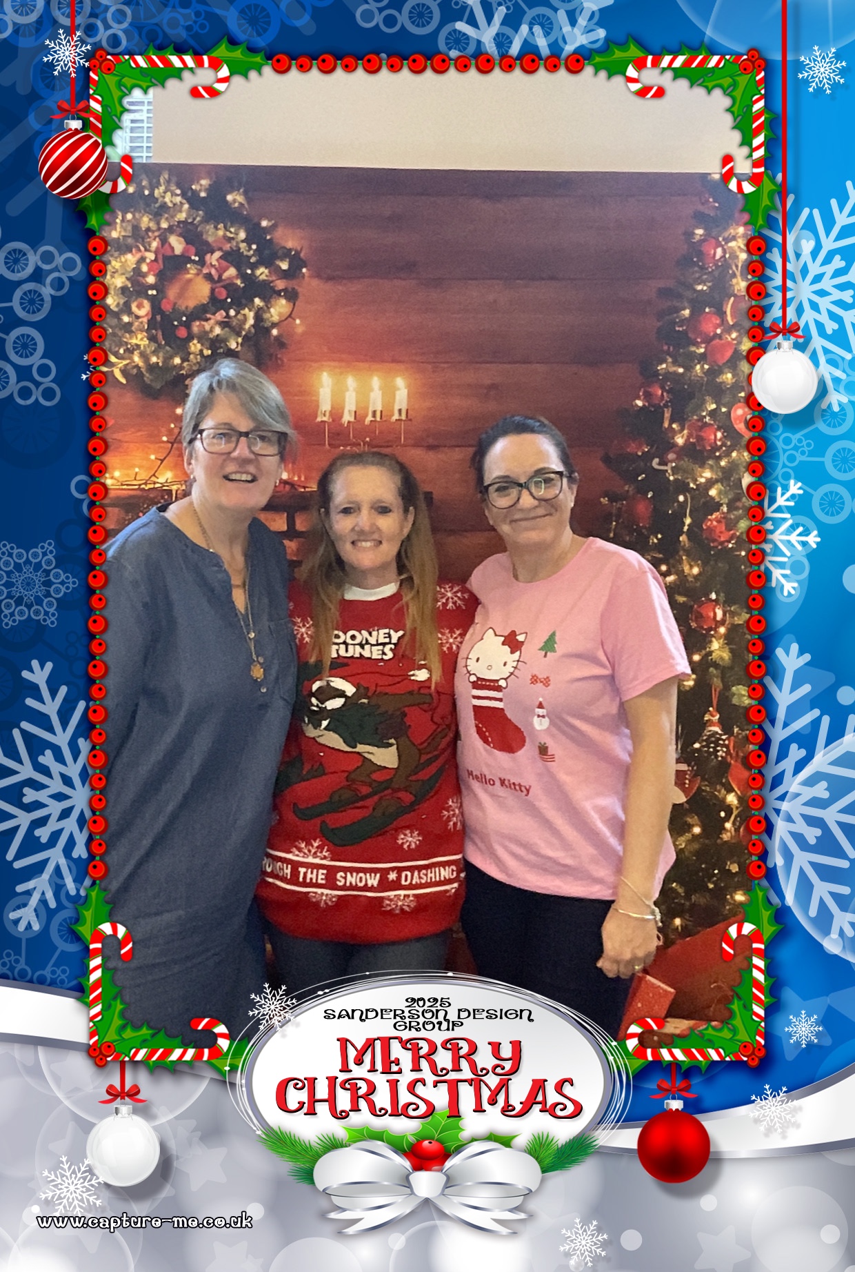 Sanderson Christmas Party 25 | View more photos from the event at gallery.capture-me.co.uk/u/Capture-me/Sanderson-Christmas-Party-25