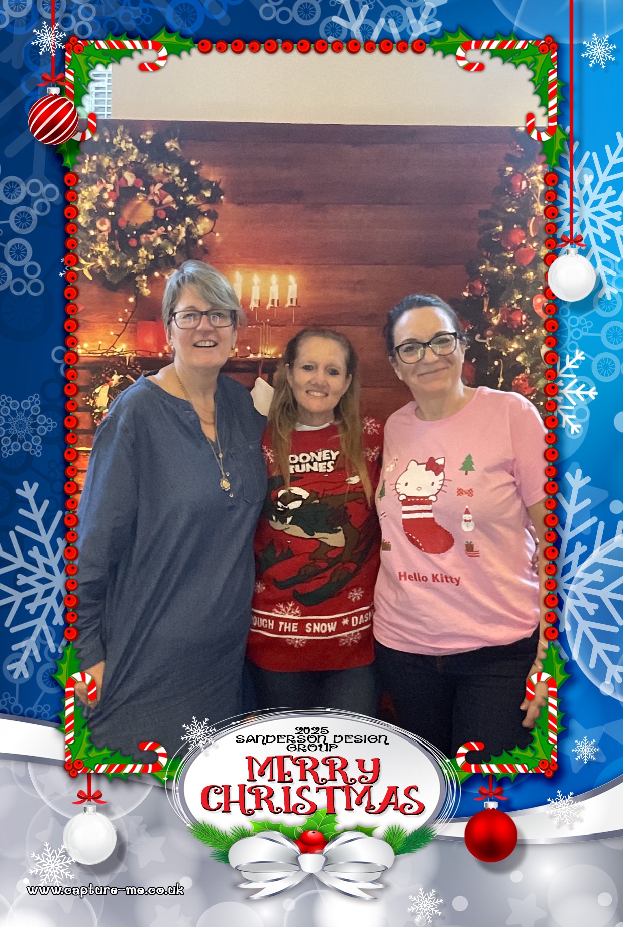 Sanderson Christmas Party 25 | View more photos from the event at gallery.capture-me.co.uk/u/Capture-me/Sanderson-Christmas-Party-25