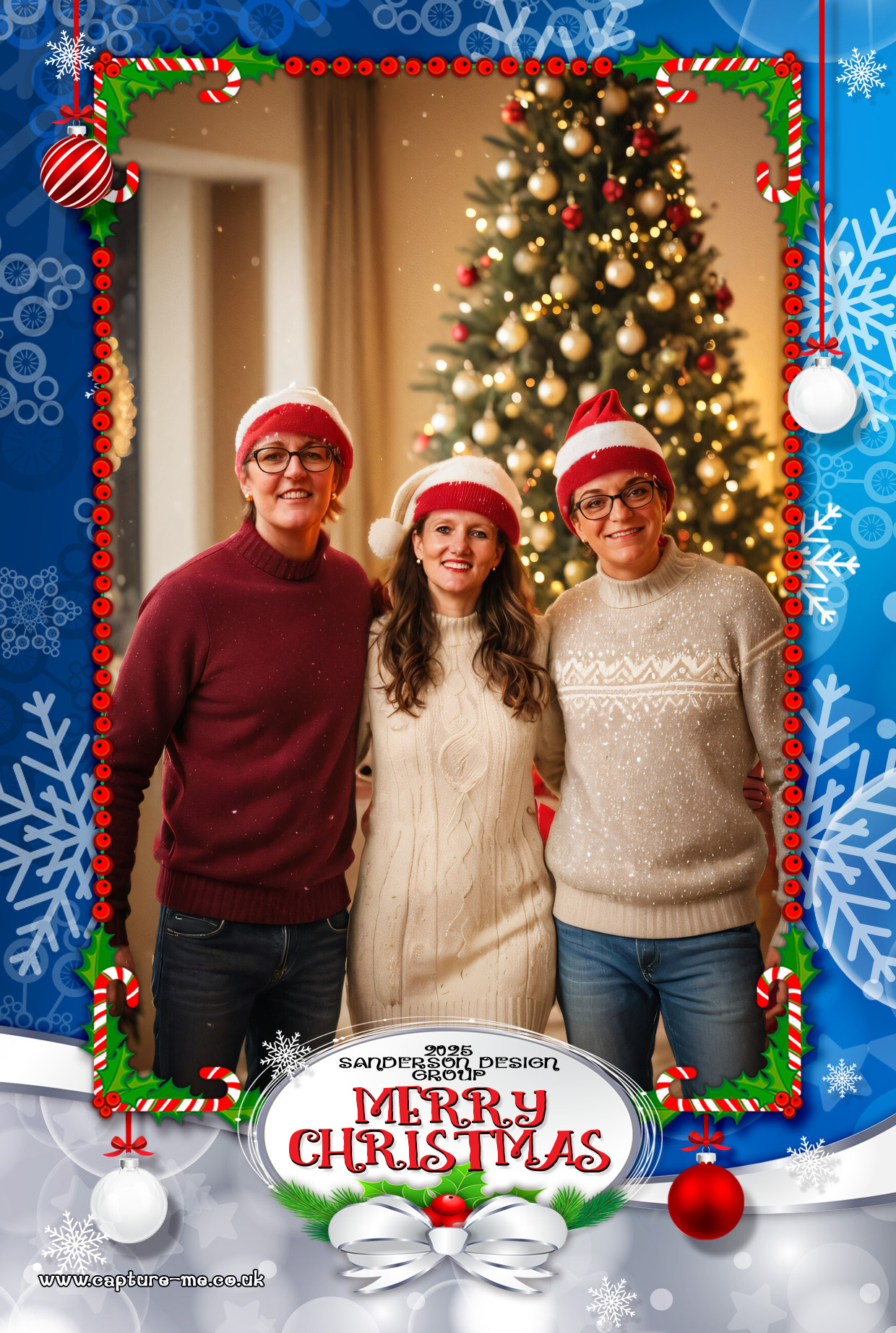 Sanderson Christmas Party 25 | View more photos from the event at gallery.capture-me.co.uk/u/Capture-me/Sanderson-Christmas-Party-25