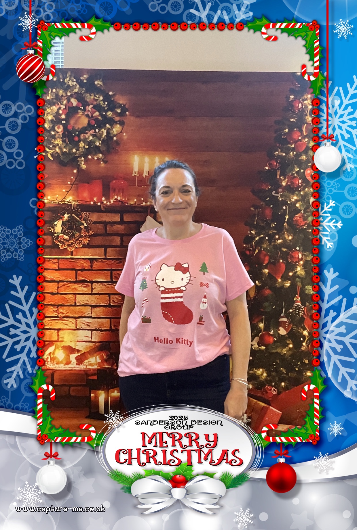 Sanderson Christmas Party 25 | View more photos from the event at gallery.capture-me.co.uk/u/Capture-me/Sanderson-Christmas-Party-25