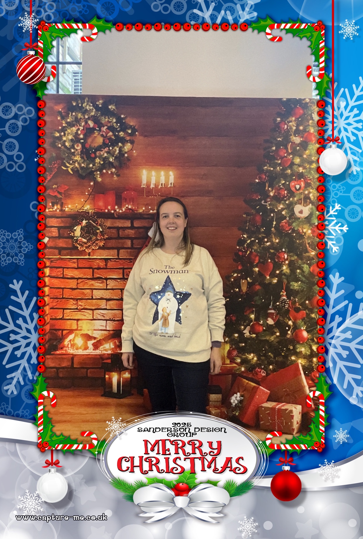 Sanderson Christmas Party 25 | View more photos from the event at gallery.capture-me.co.uk/u/Capture-me/Sanderson-Christmas-Party-25