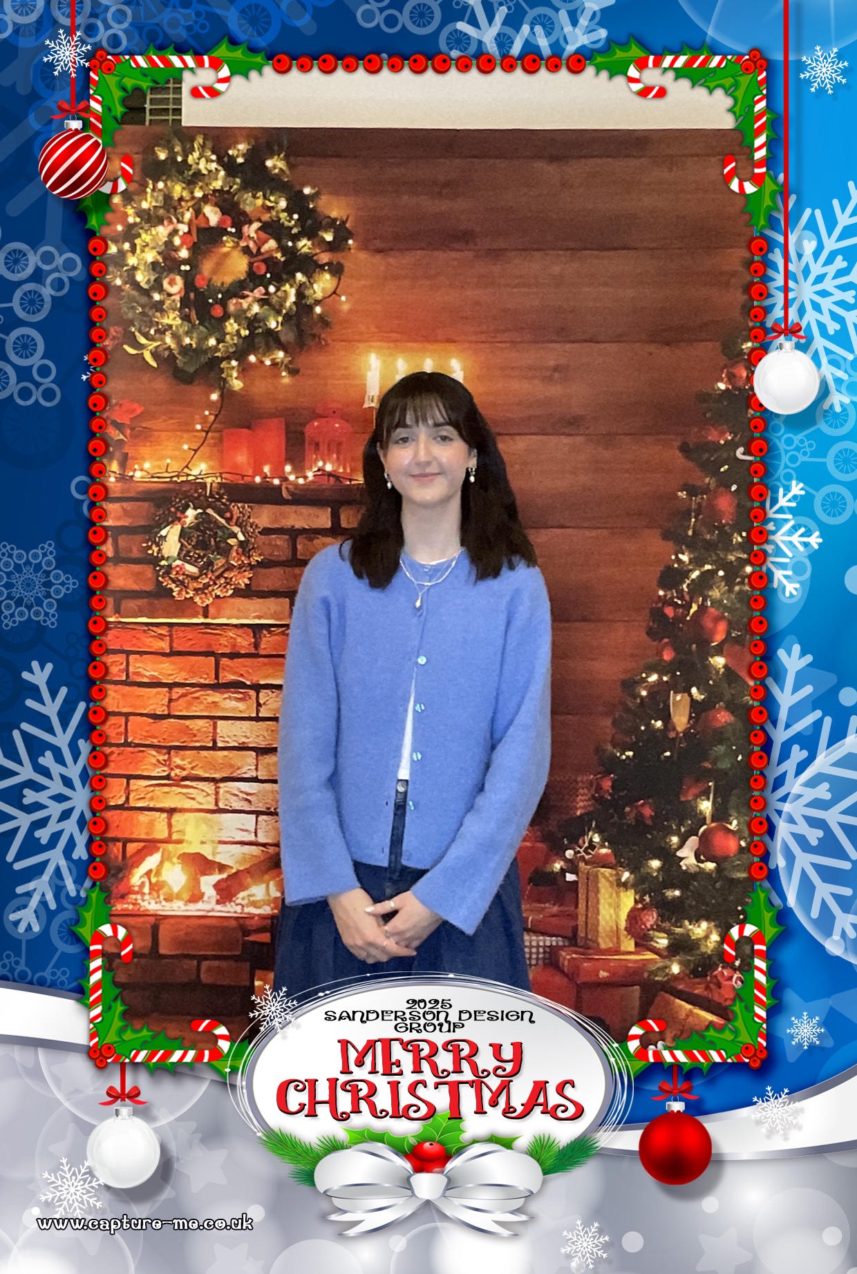 Sanderson Christmas Party 25 | View more photos from the event at gallery.capture-me.co.uk/u/Capture-me/Sanderson-Christmas-Party-25