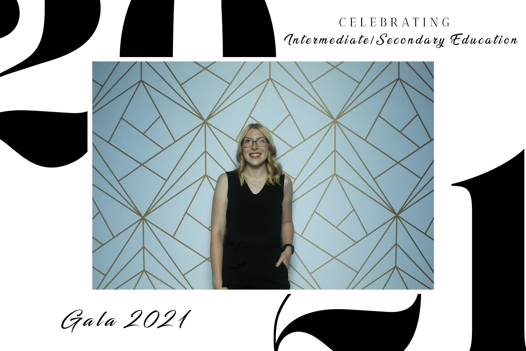 Intermediate/Secondary Education Gala 2021 | View more photos from the event at gallery.capturethemomentnl.ca/u/CaptureTheMoment/IntermediateSecondary-Education-Gala-2021