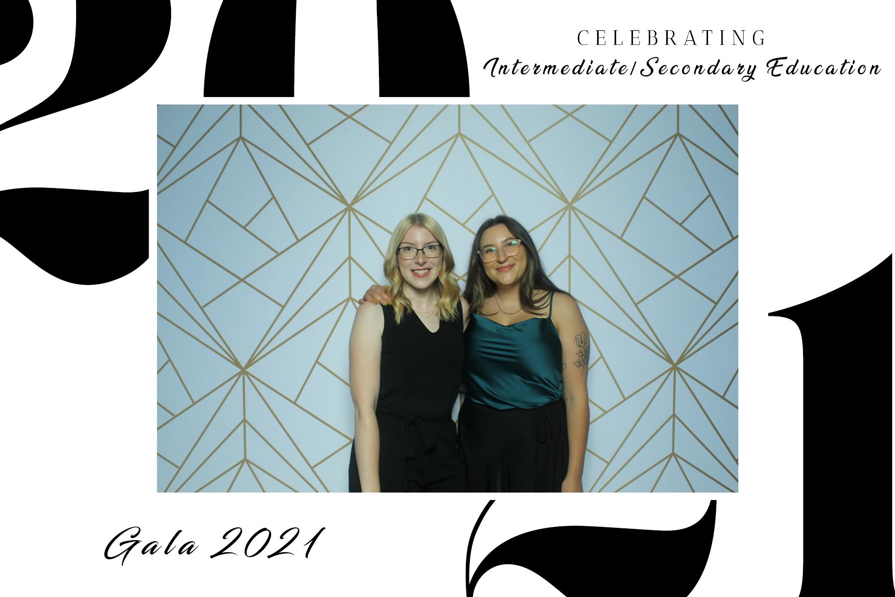 Intermediate/Secondary Education Gala 2021 | View more photos from the event at gallery.capturethemomentnl.ca/u/CaptureTheMoment/IntermediateSecondary-Education-Gala-2021