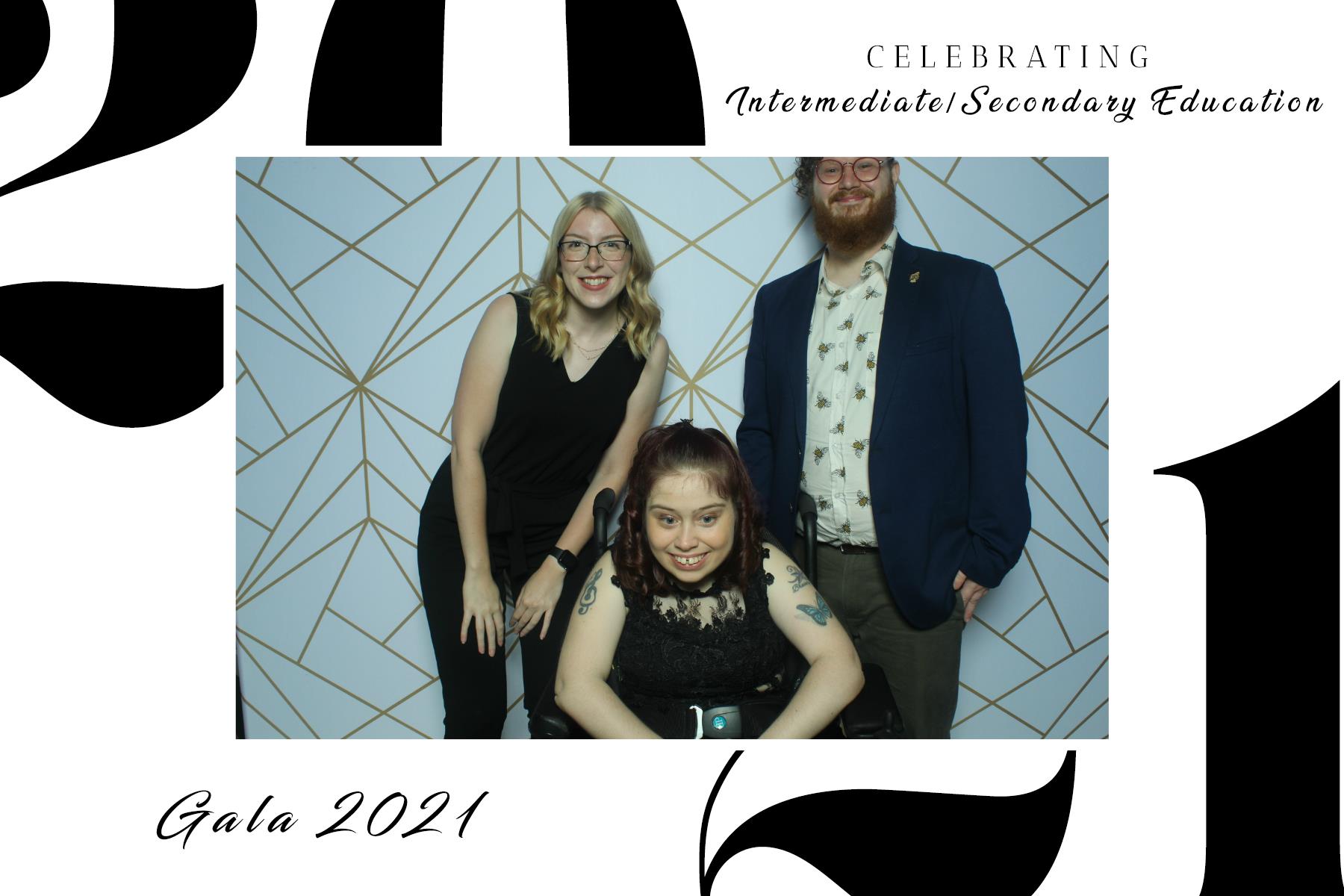 Intermediate/Secondary Education Gala 2021 | View more photos from the event at gallery.capturethemomentnl.ca/u/CaptureTheMoment/IntermediateSecondary-Education-Gala-2021