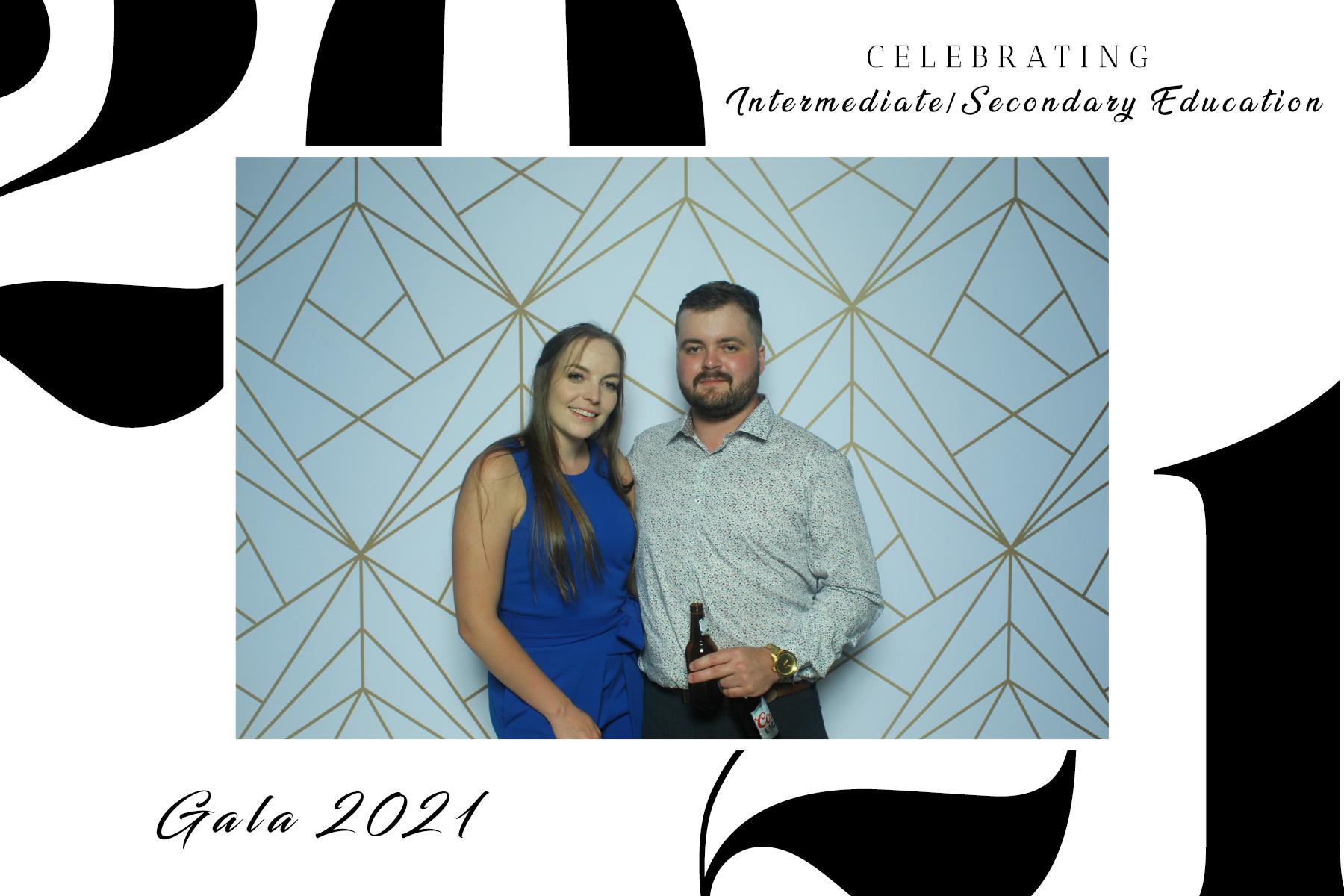 Intermediate/Secondary Education Gala 2021 | View more photos from the event at gallery.capturethemomentnl.ca/u/CaptureTheMoment/IntermediateSecondary-Education-Gala-2021