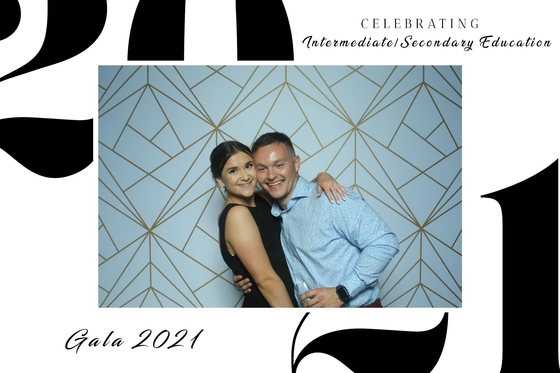 Intermediate/Secondary Education Gala 2021 | View more photos from the event at gallery.capturethemomentnl.ca/u/CaptureTheMoment/IntermediateSecondary-Education-Gala-2021