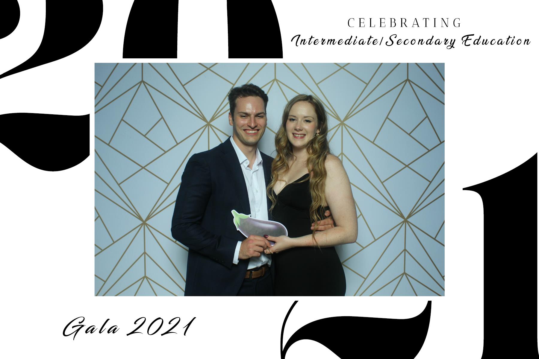 Intermediate/Secondary Education Gala 2021 | View more photos from the event at gallery.capturethemomentnl.ca/u/CaptureTheMoment/IntermediateSecondary-Education-Gala-2021